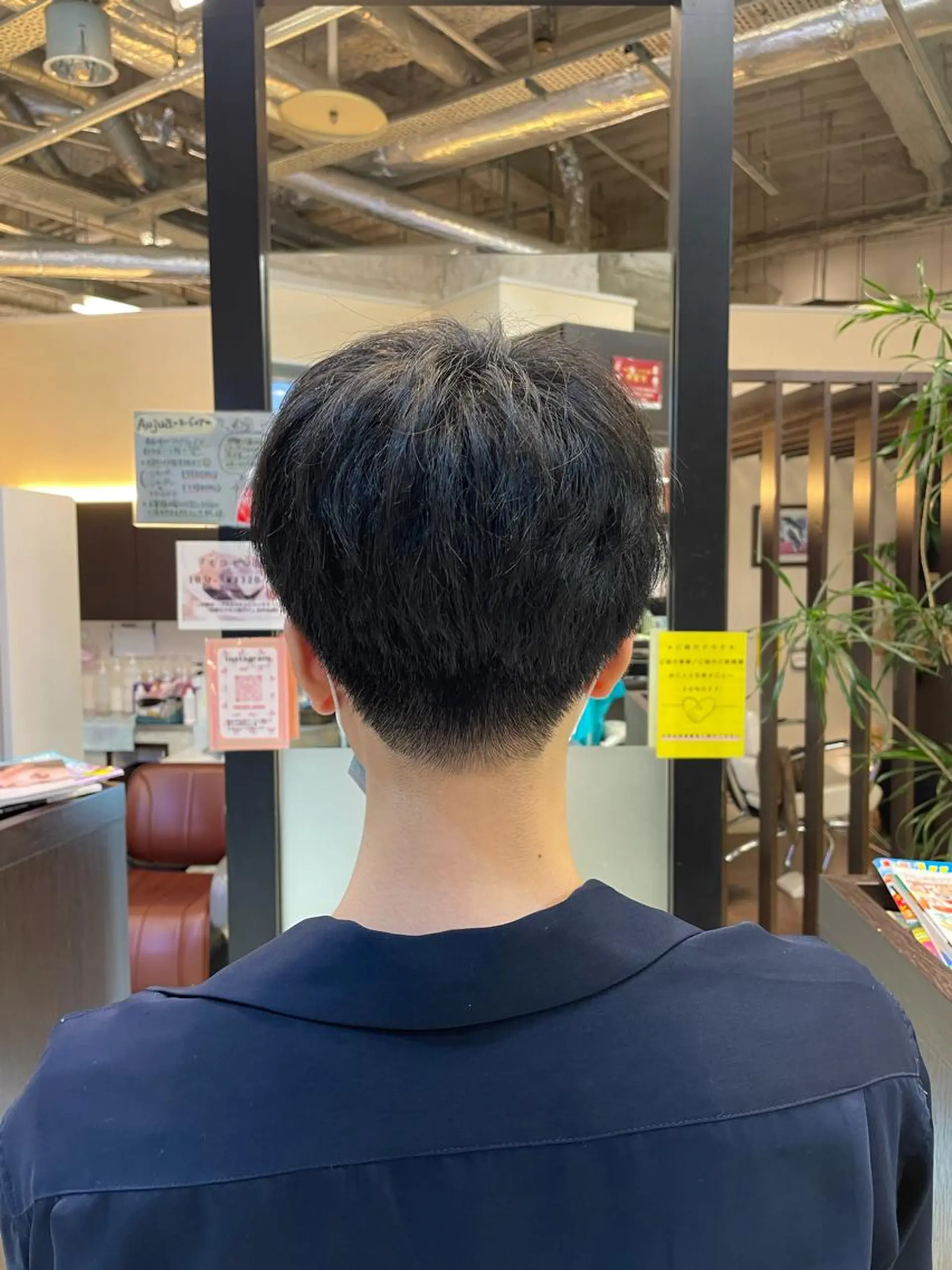 ショート メンズ マッシュ 刈り上げ カット 吉田 未来のヘアスタイル