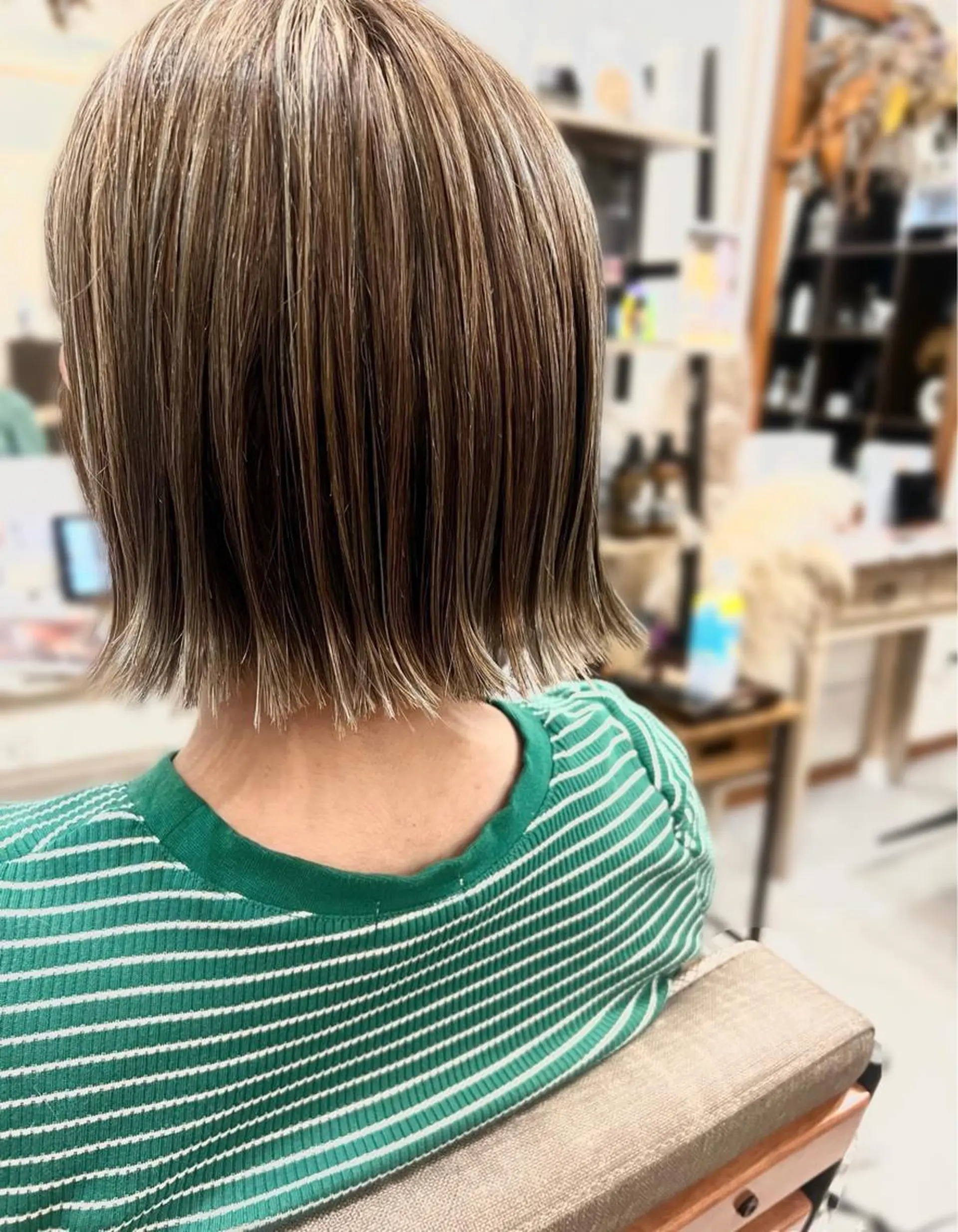 カラー ハイライトカラー カット ヘアカラー トリートメント hair works raptureのヘアスタイル