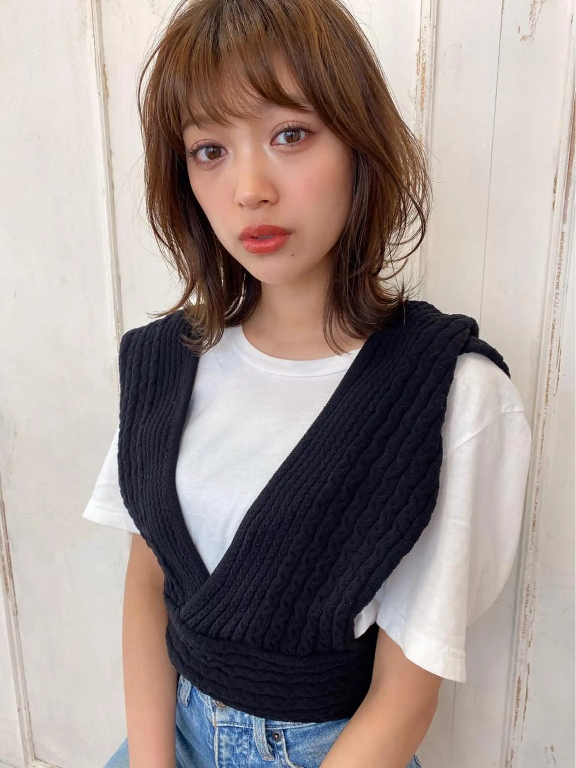 ミディアム レイヤーカット ウルフカット ウルフレイヤー 鎌倉 彩のヘアスタイル
