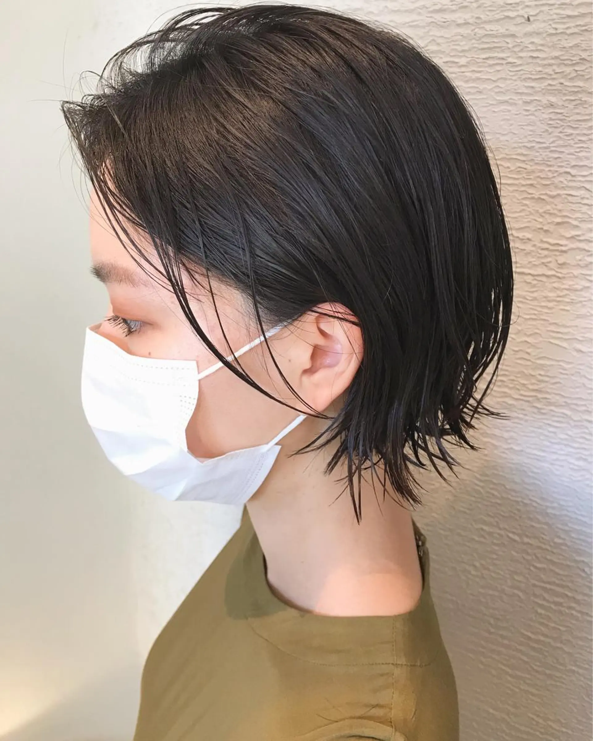 ショート 切りっぱなしボブ ショートボブ ボブ くせ毛 ハイライト AKUTSU KOICHIのヘアスタイル