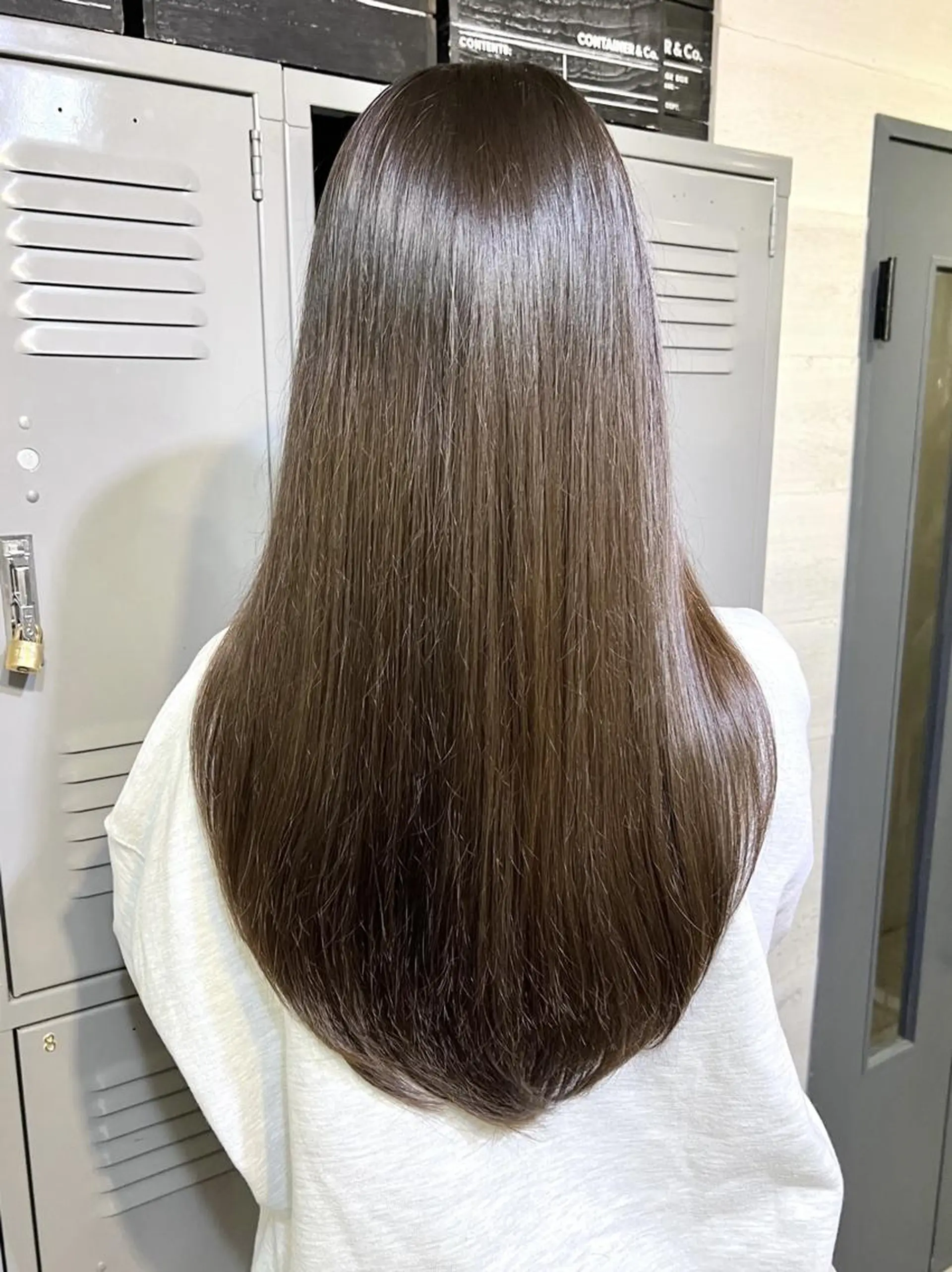 セミロング カラー ヘアカラー トリートメント プチプラ&ハイクオ リティ✰Lilly✰のヘアスタイル