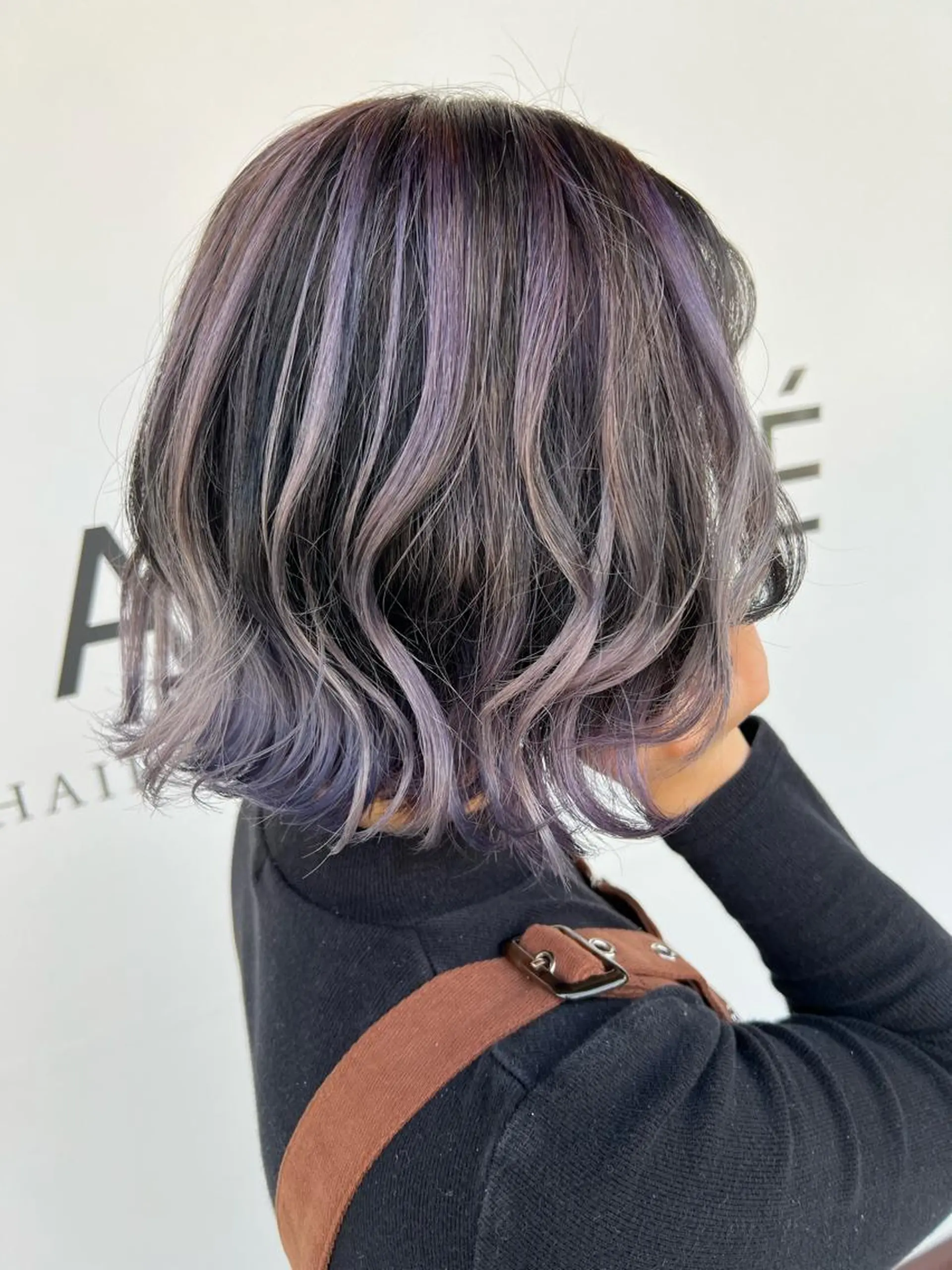 ショート カラー デザインカラー 譜久島 かりんのヘアスタイル