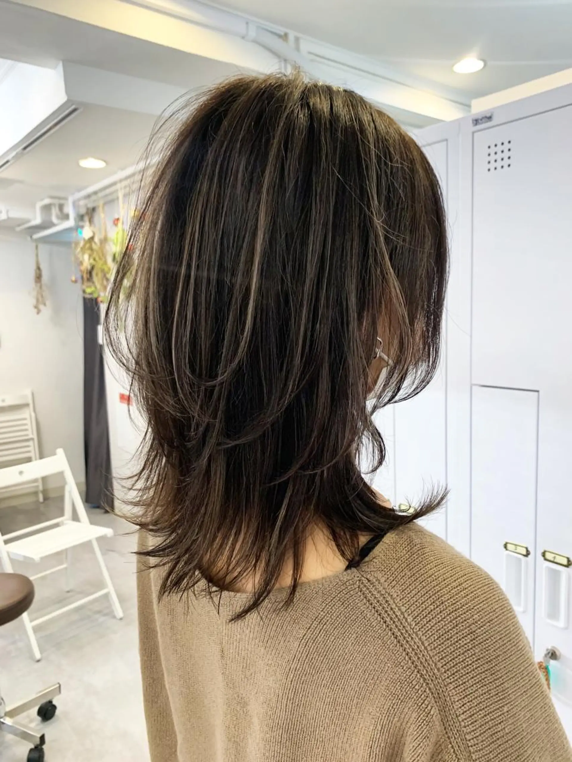 ミディアム ミディアムレイヤー ハイライト レイヤーカット レイヤー×縮毛矯正 深見 拓のヘアスタイル