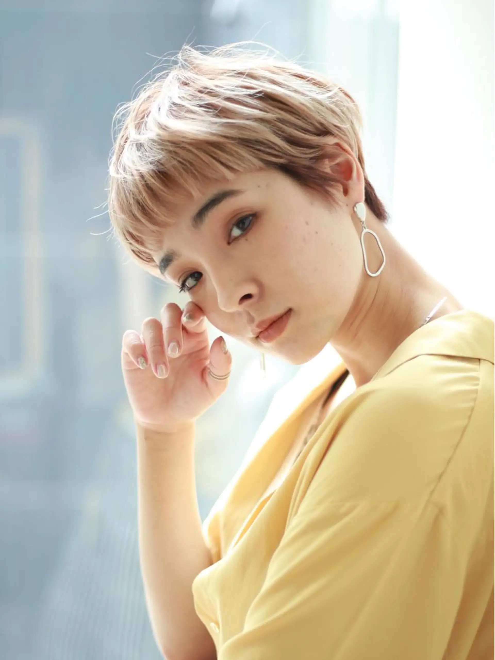 ショート ボブ ショートヘア アンブレラカラー💫 フェイスフレーミングのヘアスタイル