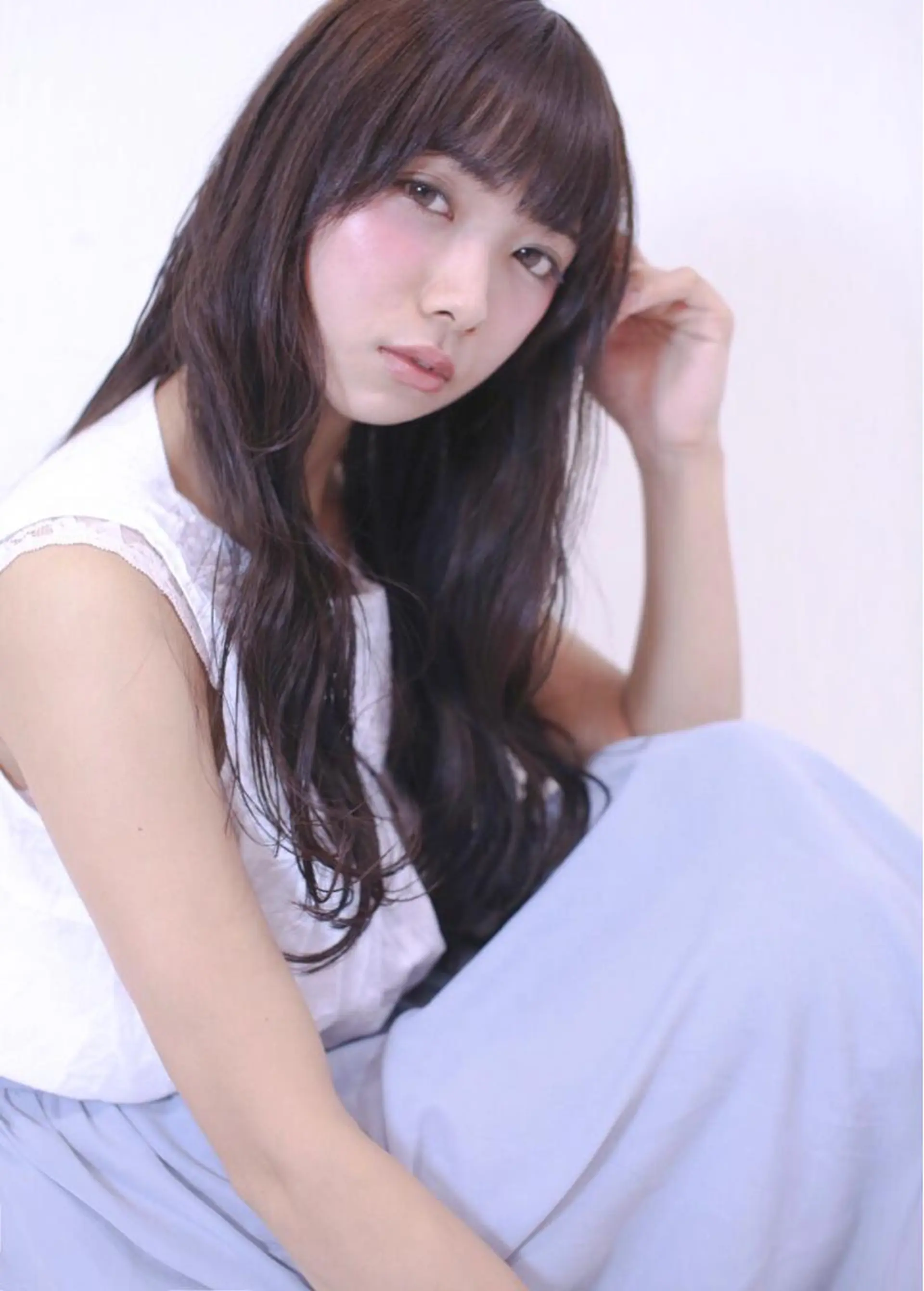 ロング ロング YOKOI SHINJIのヘアスタイル