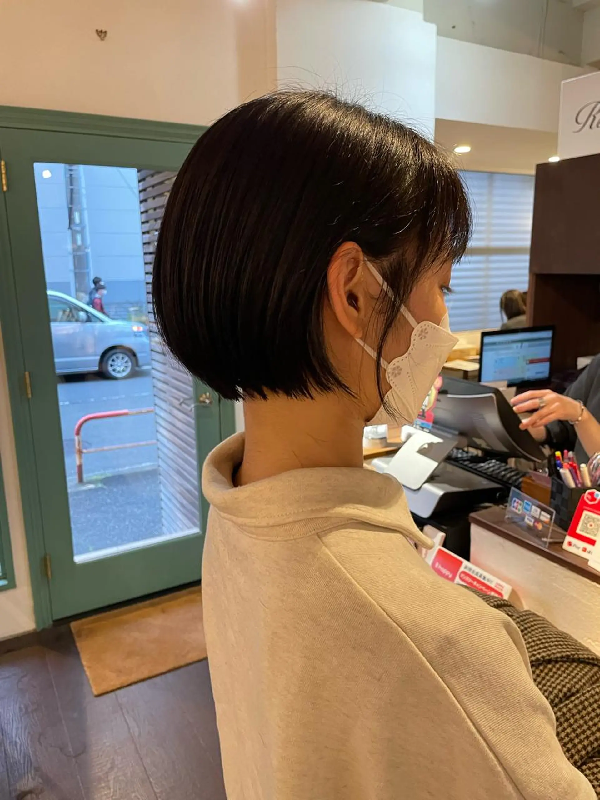 ショート 髪質改善 🧶小林賢人のヘアスタイル