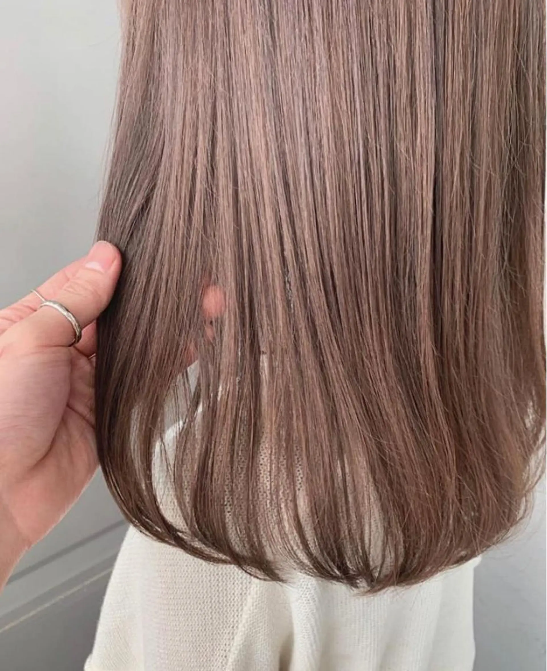 ハッシュレイヤー ༊*·˚ リナのヘアスタイル