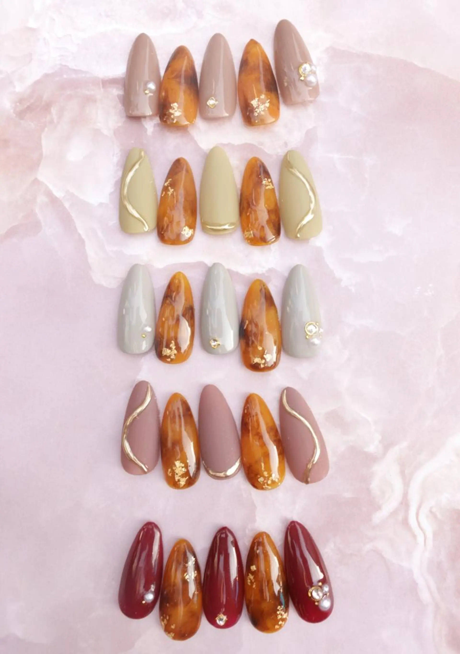 ネイル FIRST天神駅直結 jr　KAORUのネイルデザイン