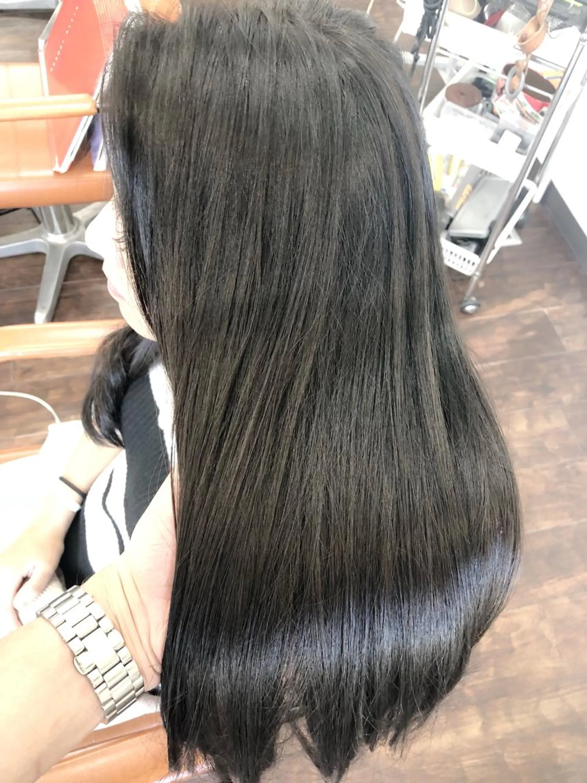 カラー グレージュ イルミナカラー オリーブグレージュ オリーブグレー ヘアカラー トリートメント ヘッドスパ グレージュ/髪質改善 Yamato.hのヘアスタイル
