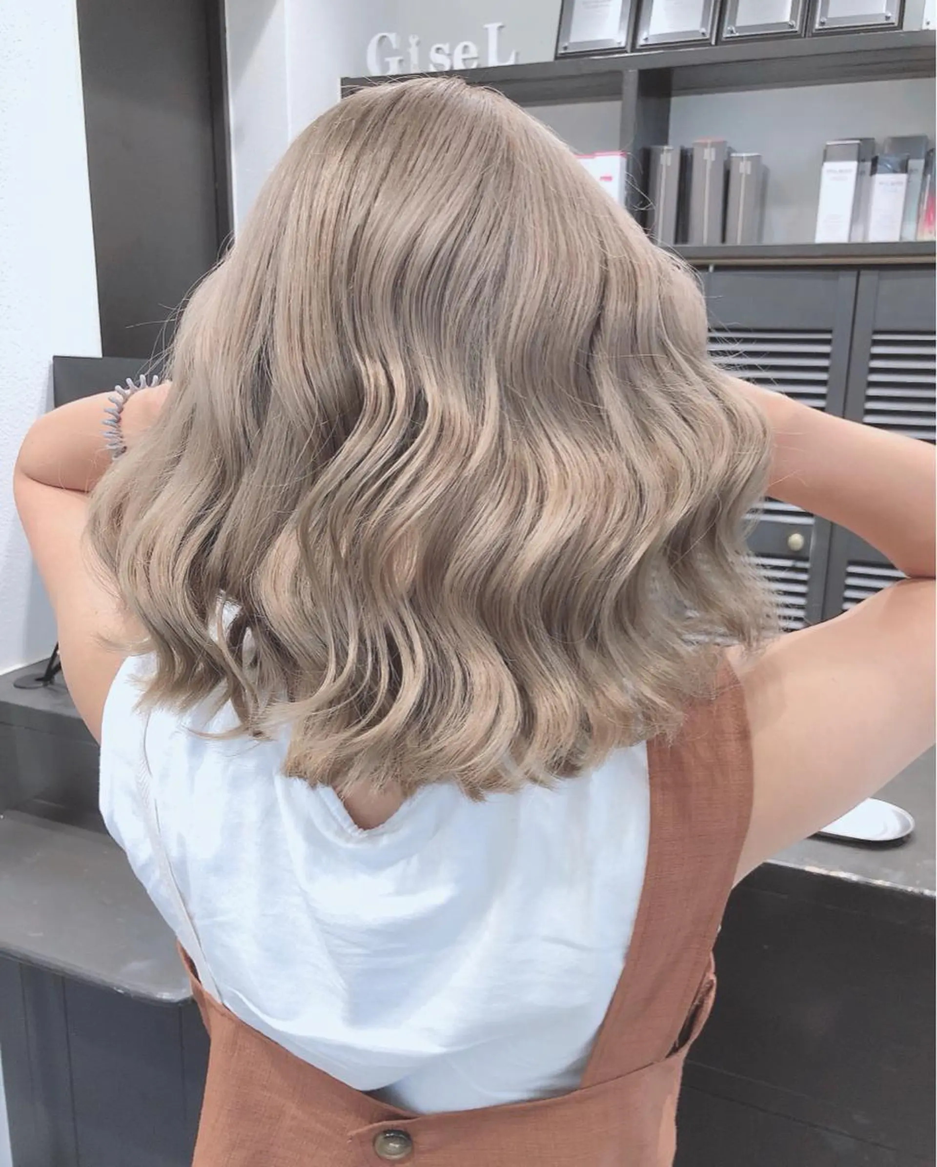 ミディアム カラー ヘアアレンジ ヘアカラー トリートメント GiseL天神カラー 髪質改善/ブリーチのヘアスタイル