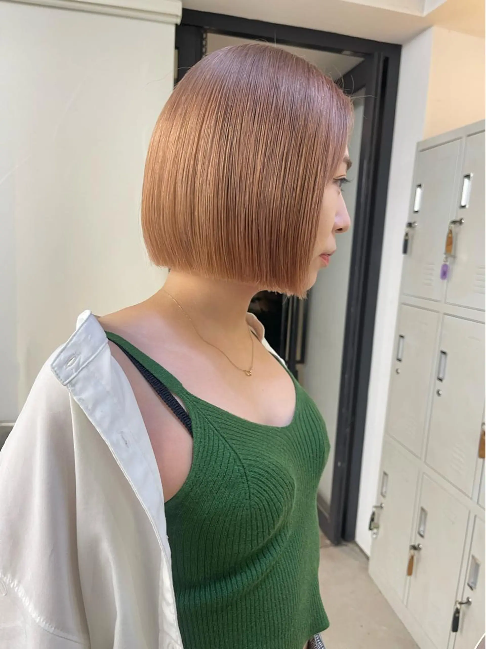 ショート カラー ベージュカラー ブリーチ ピンクカラー ピンクベージュ ヘアカラー トリートメント 渋谷ケアブリーチ Suuのヘアスタイル