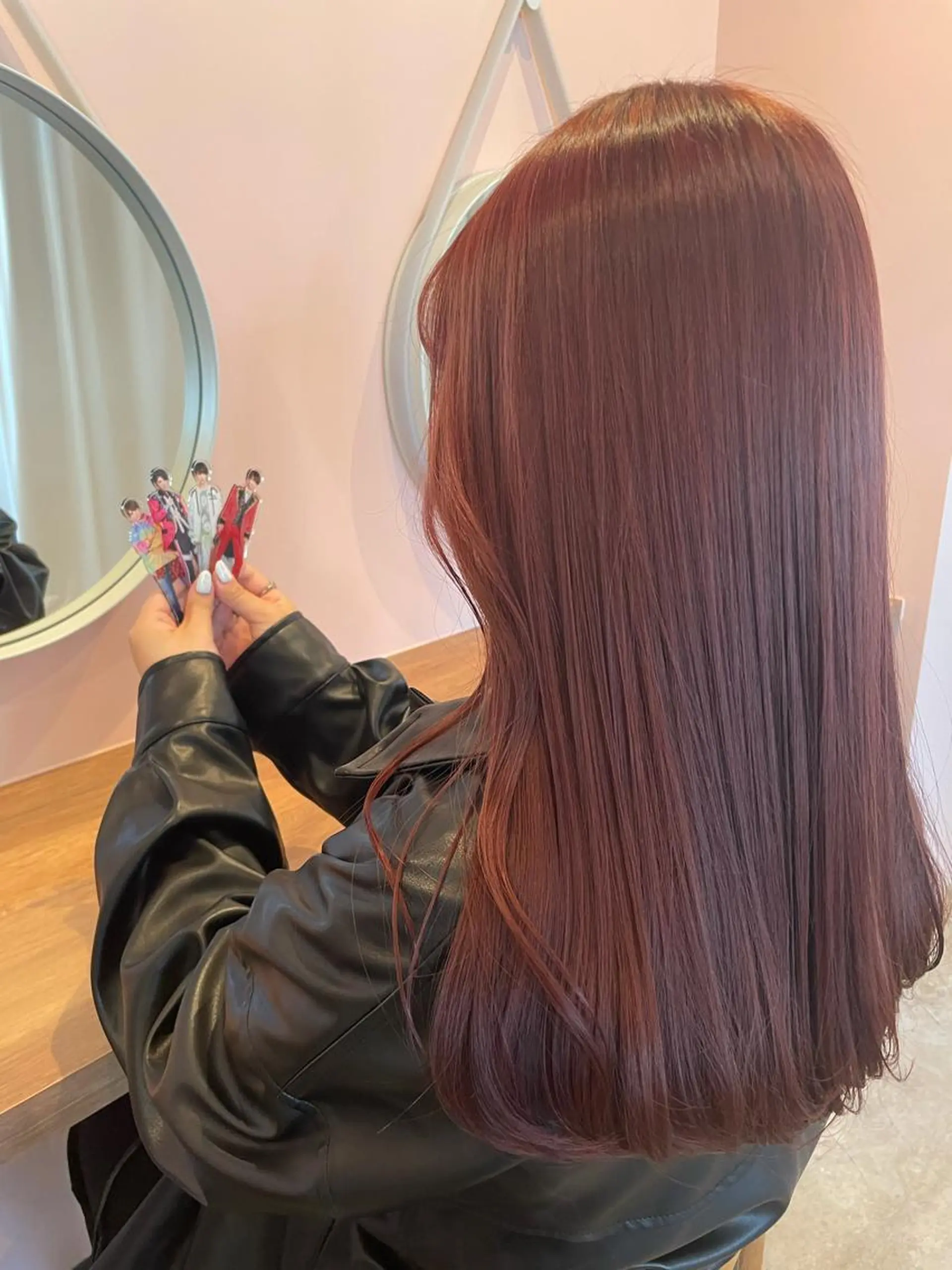 セミロング カラー ヘアアレンジ REONA🪽✨薬院 レイヤーカット🫧のヘアスタイル