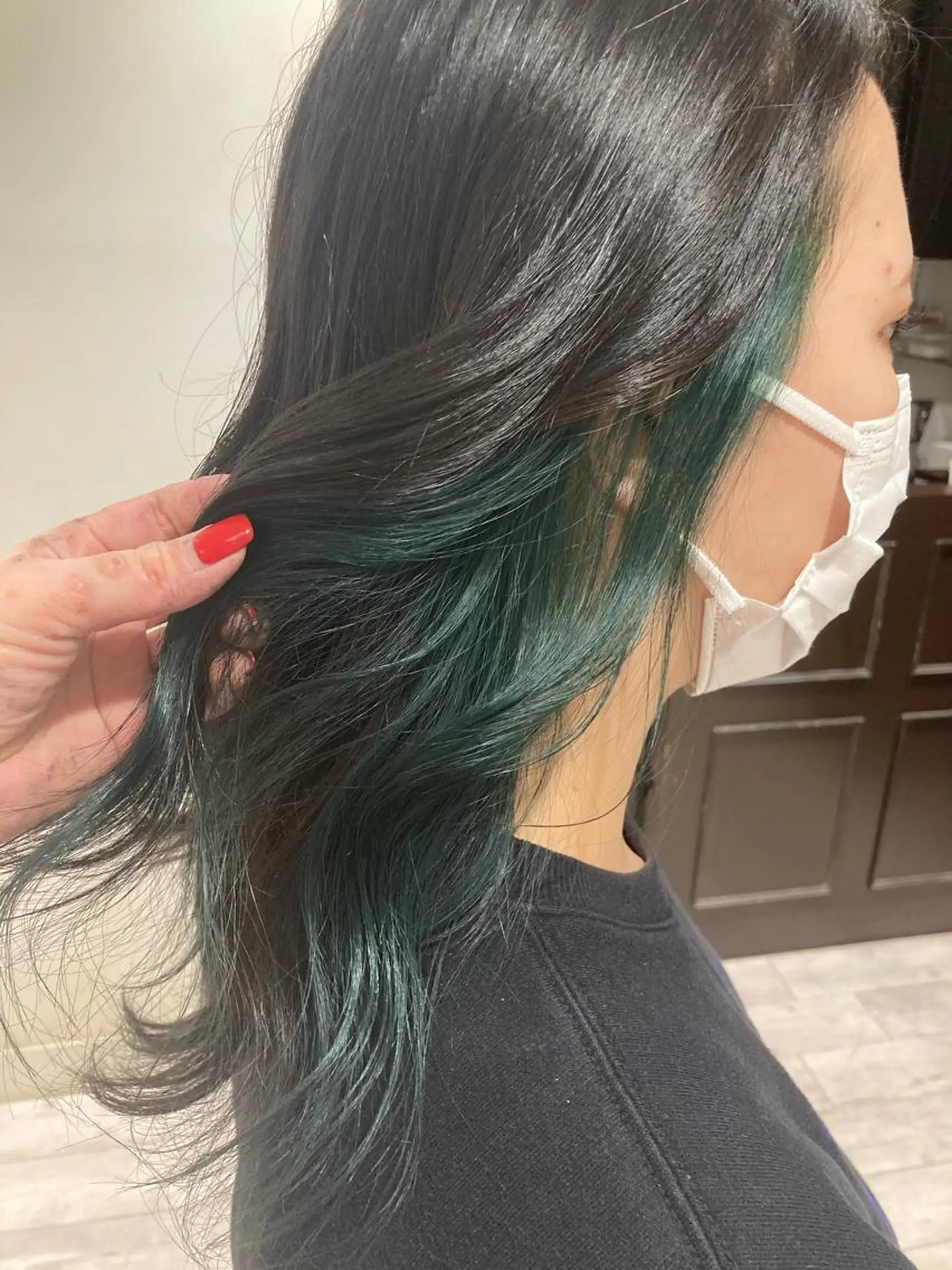 セミロング カラー 曲がる縮毛矯正 LIBER 　岩名のヘアスタイル