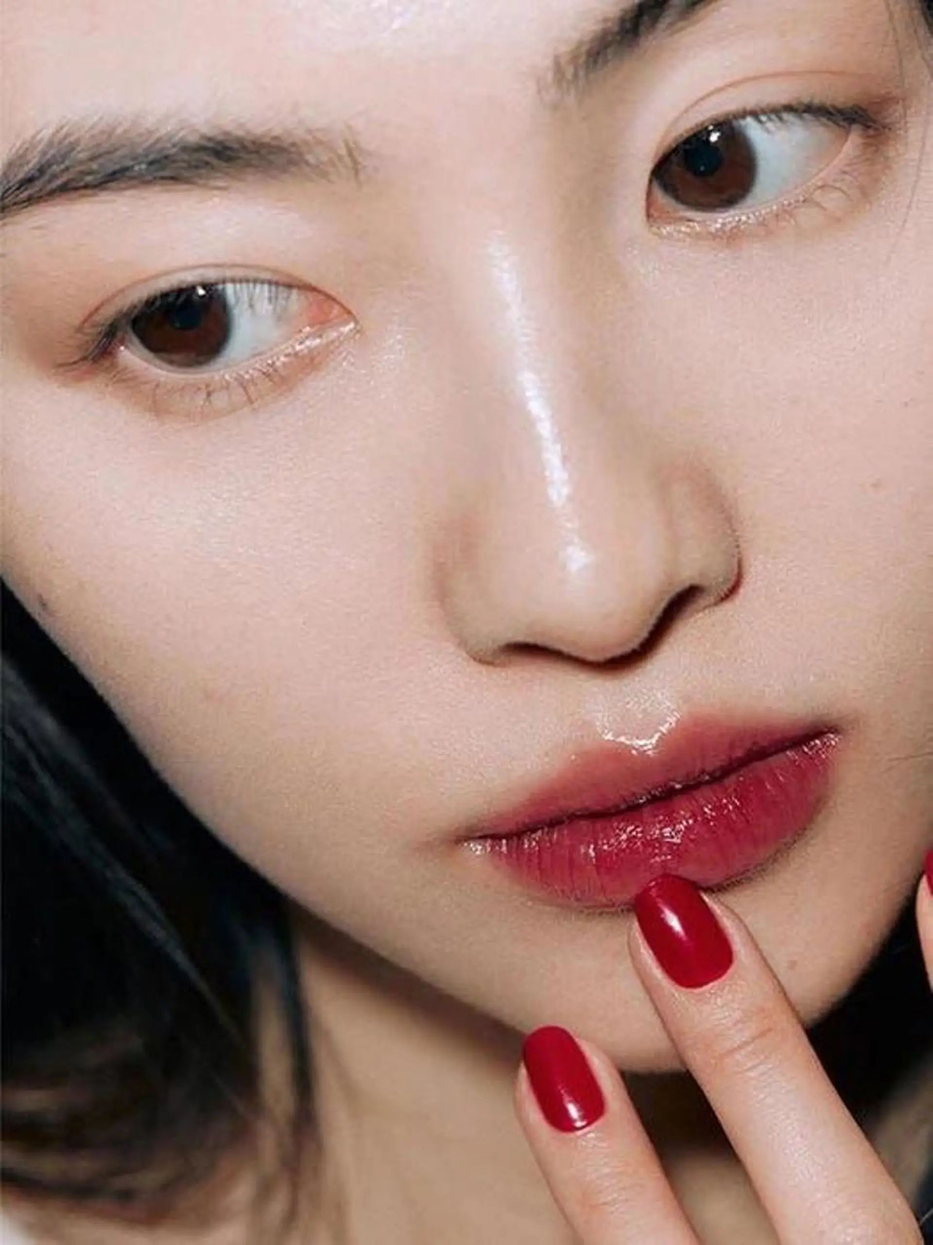 ショート カラー パーマ ヘアアレンジ メンズ キッズ ネイル マツエク・マツパ アイブロウ ハリウッドブロウリフト 眉毛ワックス脱毛 小顔カット Chloe-クロエ- 脱毛/フェイシャルのエステ・リラクイメージ