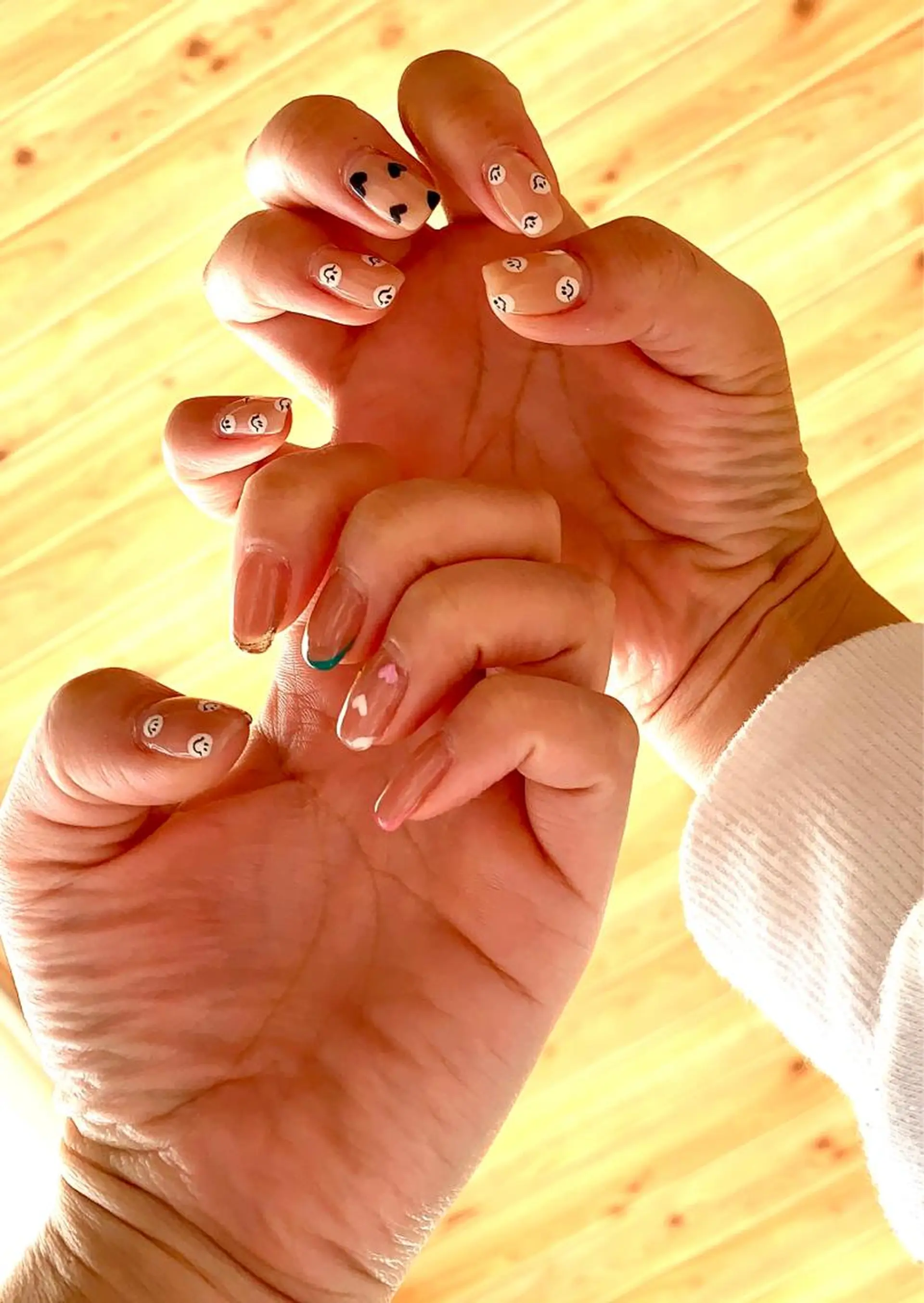 ネイル Niko.nail所属・☆ YOSHIEのネイルデザイン