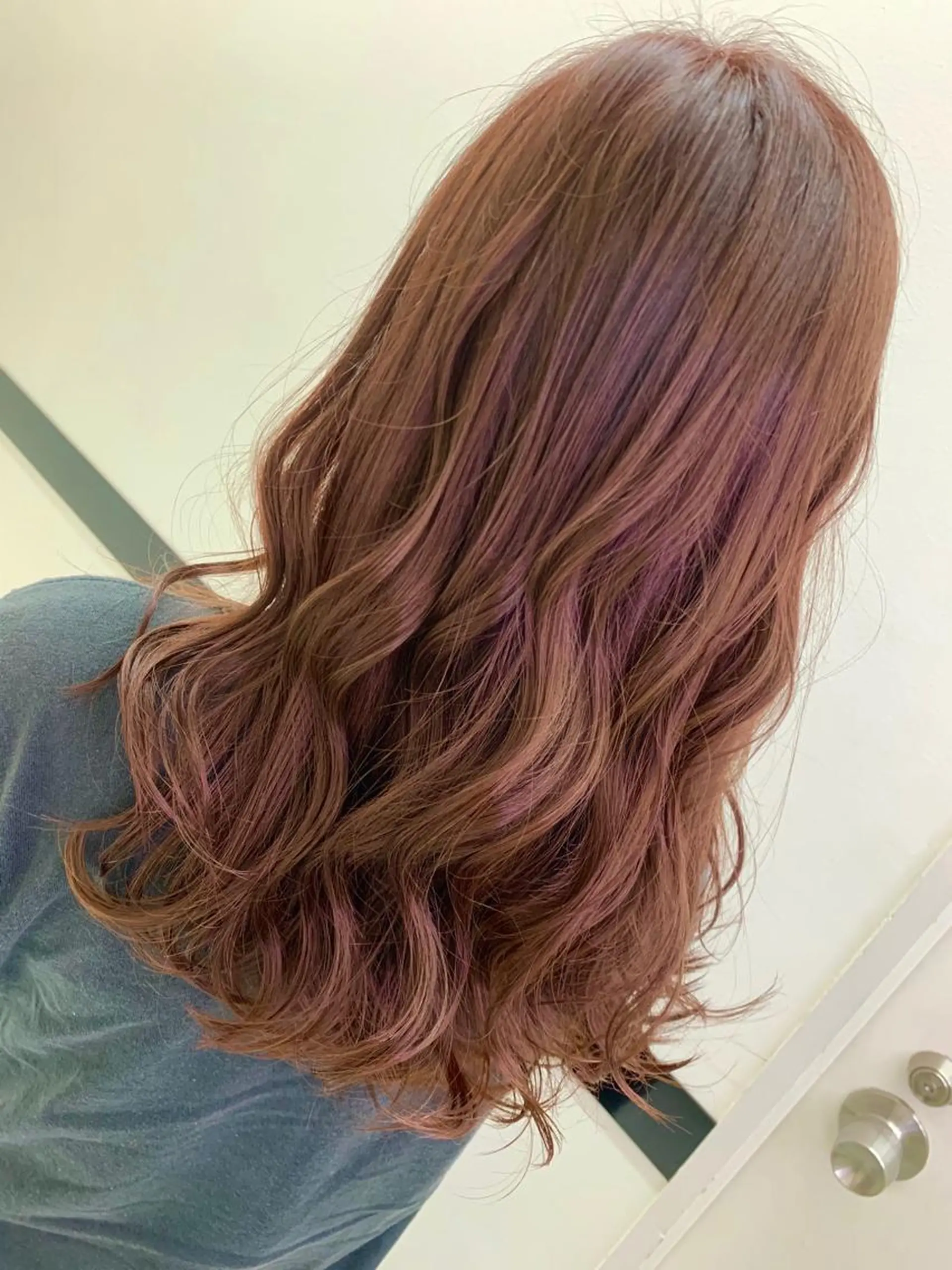 カラー Itsuki .のヘアスタイル