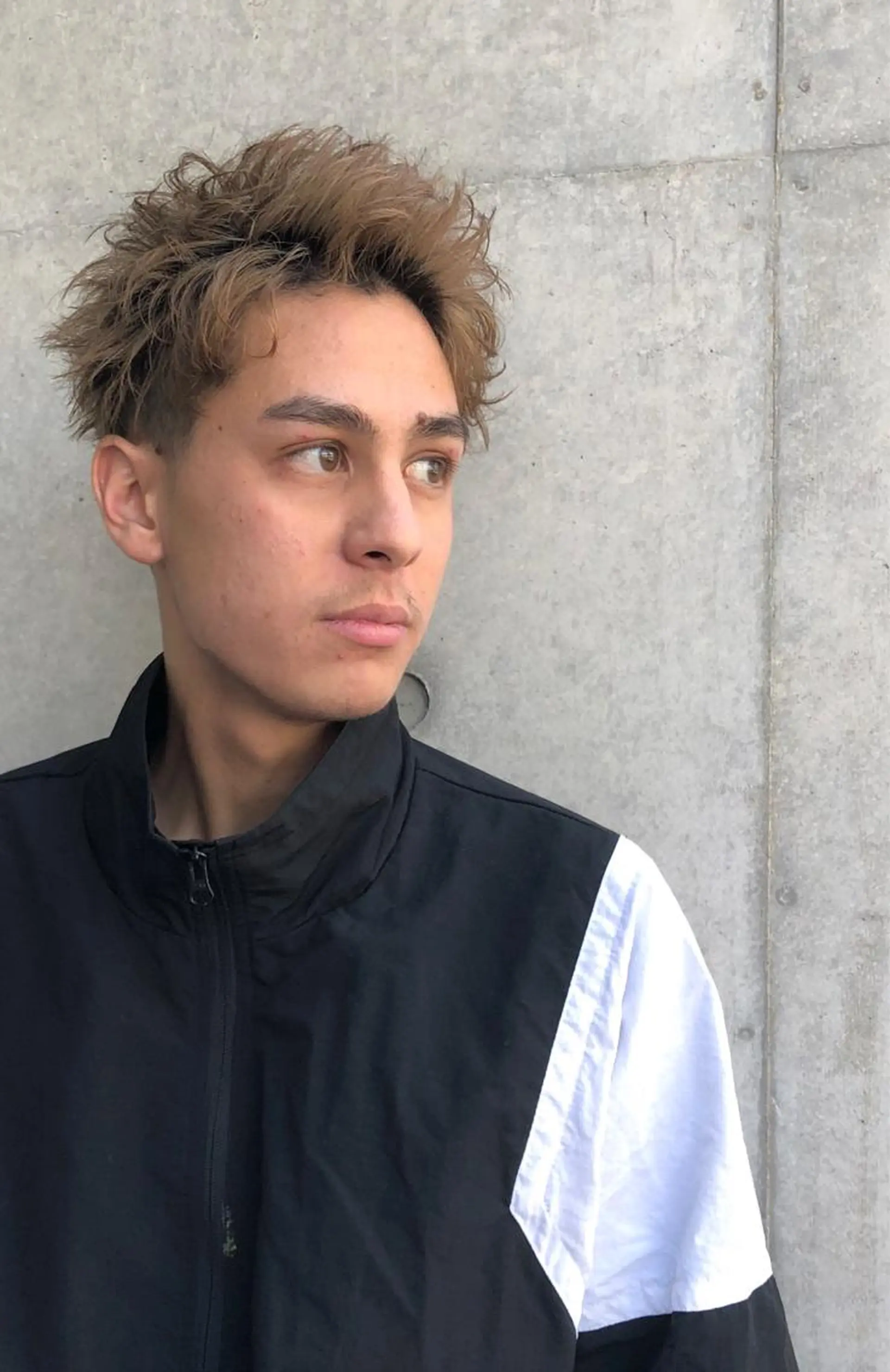 メンズ メンズハイトーン カット 森本裕/オーナー/ スパイラルパーマのヘアスタイル