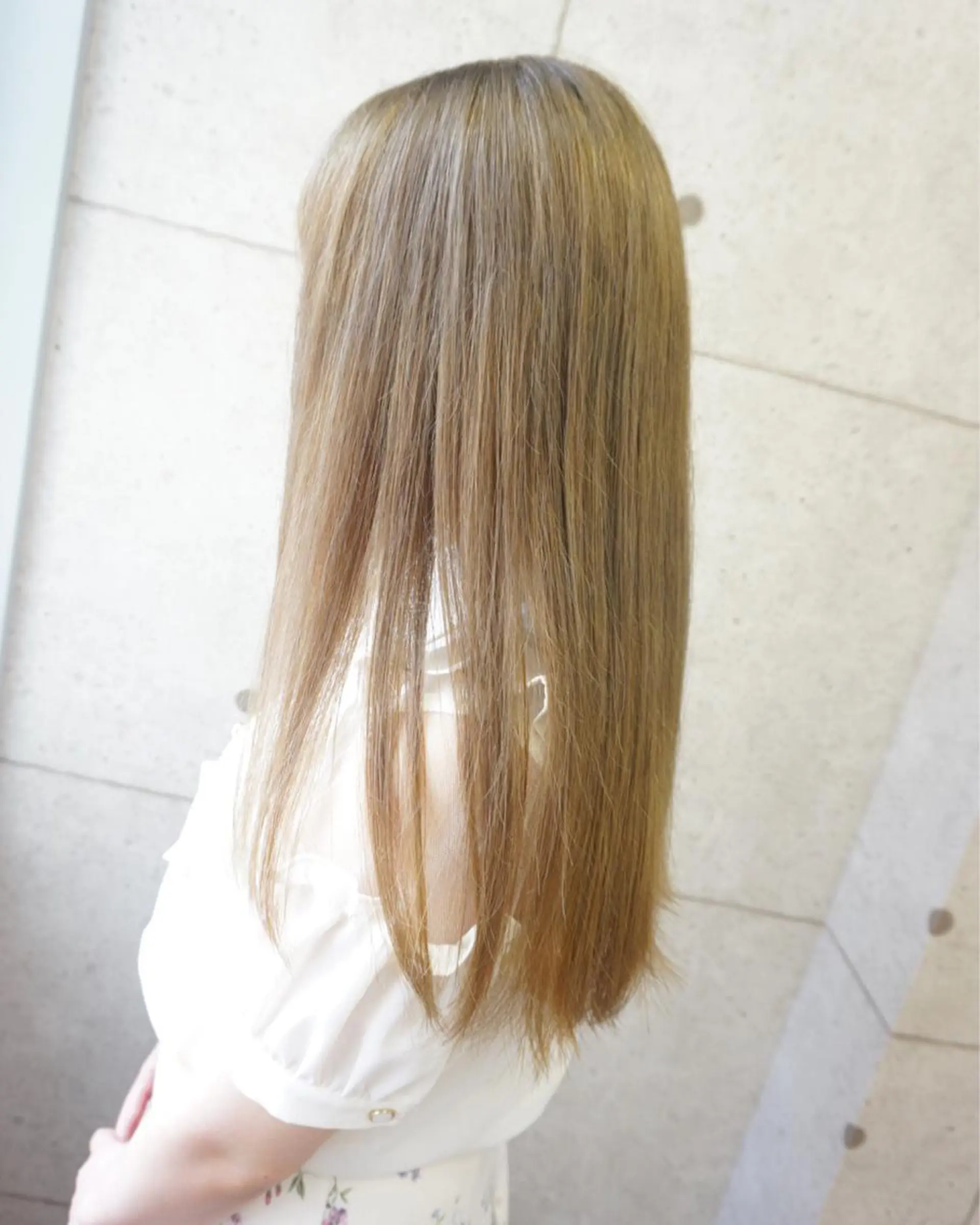 セミロング 羽田 hadaのヘアスタイル