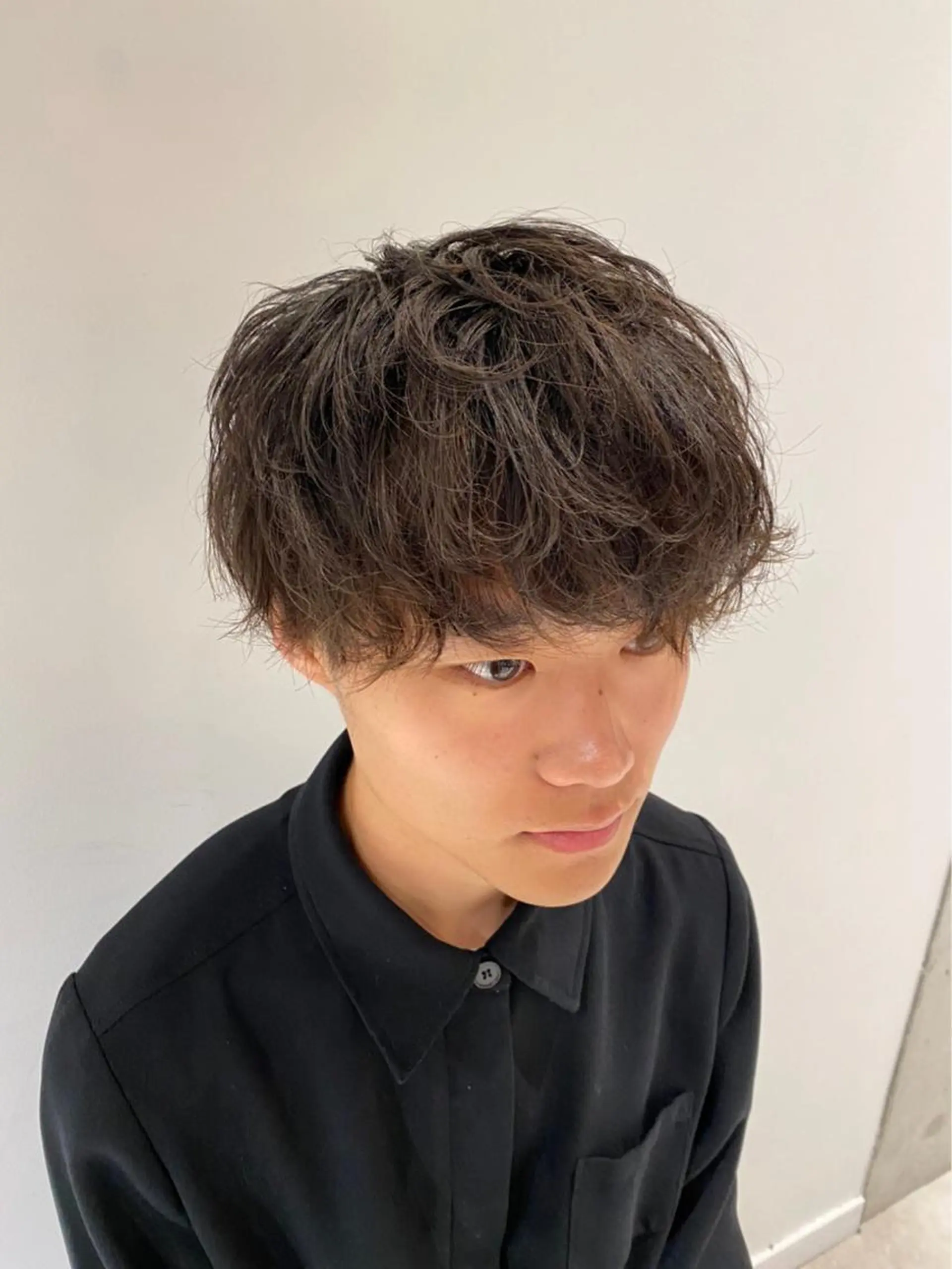 ショート カラー パーマ ヘアアレンジ メンズ パーソナルカラー合わ せたカラー🤍なつみのヘアスタイル