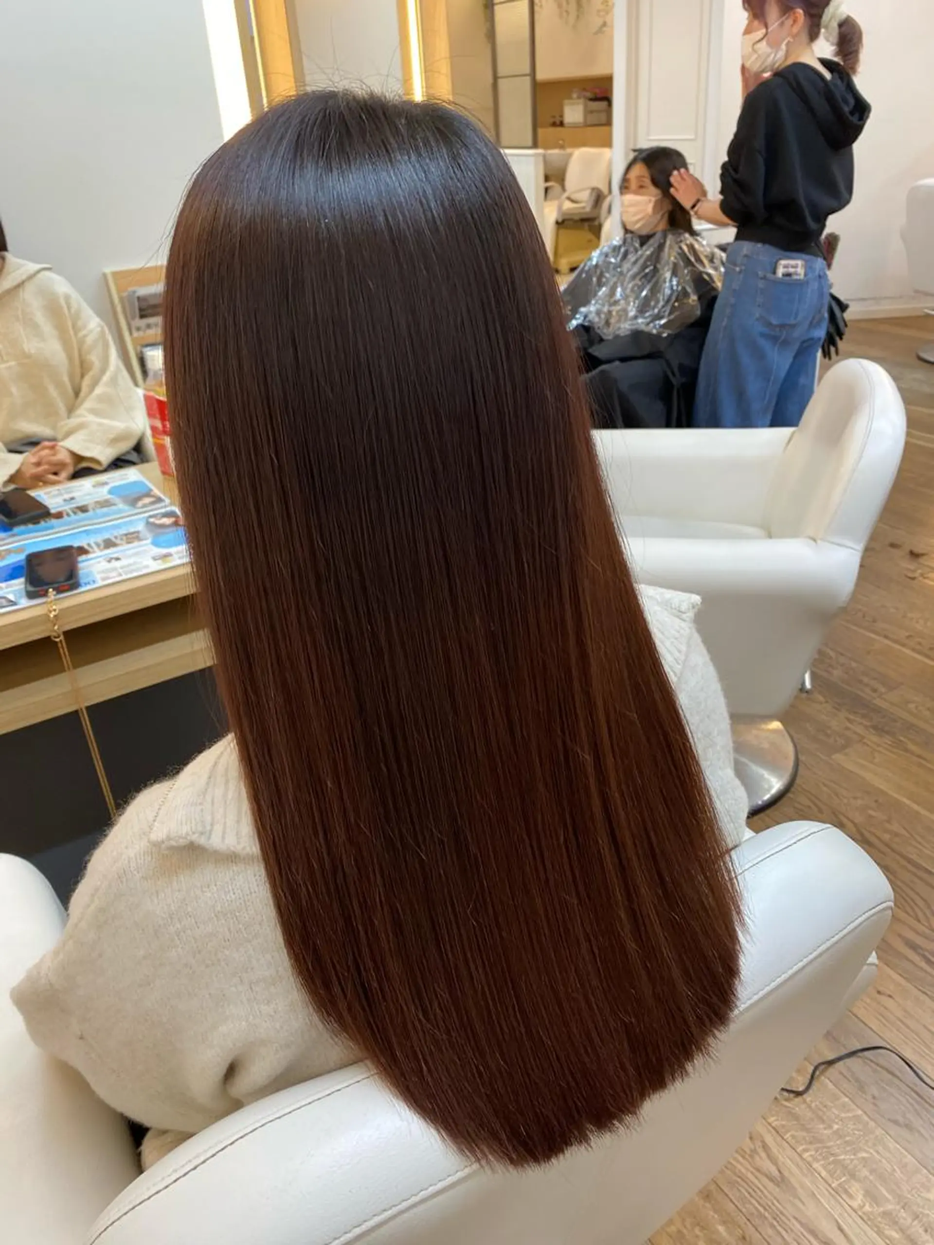 ロング カラー ヘアアレンジ ブラウンカラー グラデーションカラー ピンクカラー ピンクブラウン トリートメント 韓国ヘア sasugaのヘアスタイル