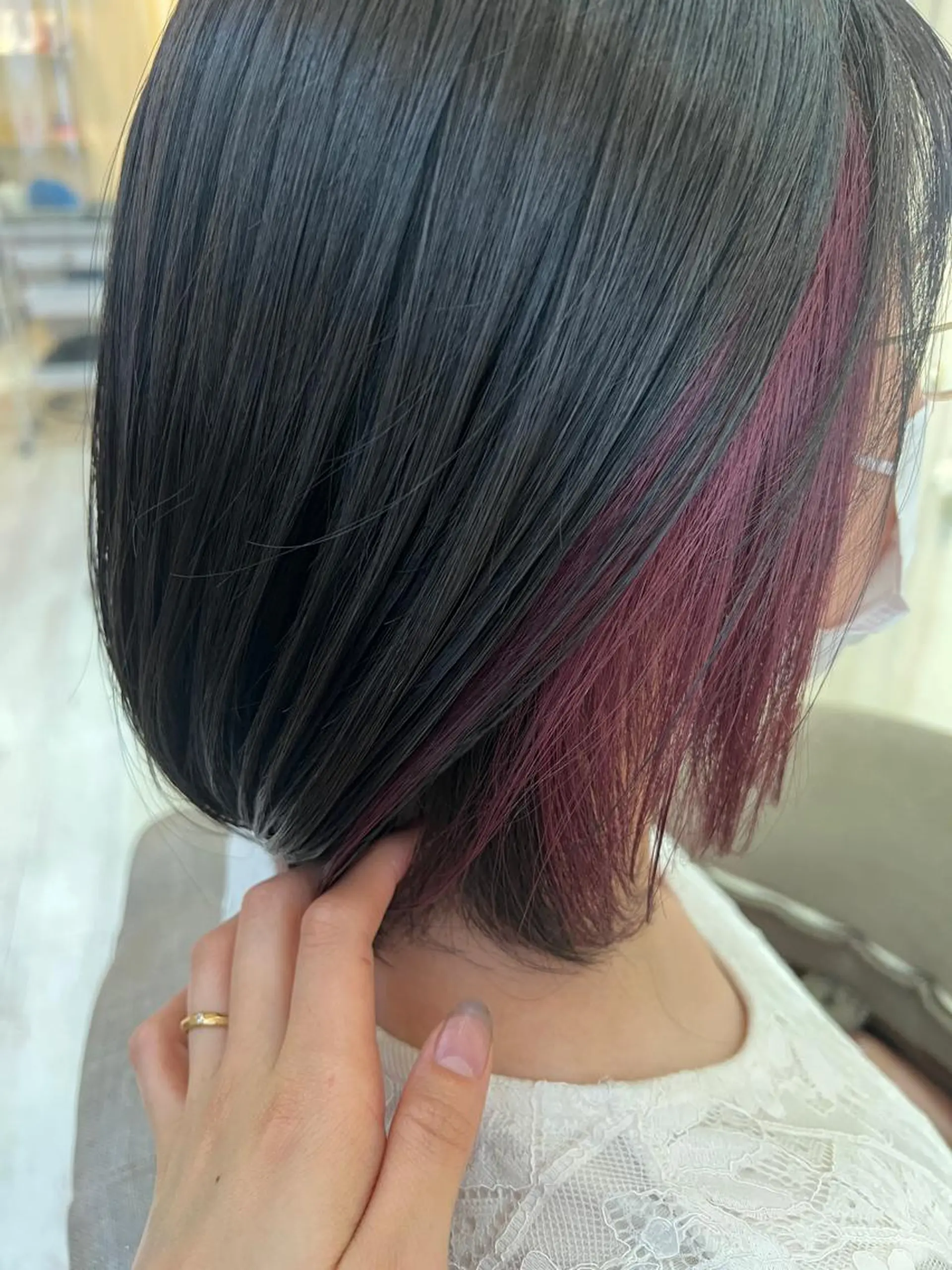 ショート カラー ブリーチ ケアブリーチ デザインカラー ダブルカラー イヤリングカラー 🌈安藤愛/透明感 艶カラー🫧ROWのヘアスタイル