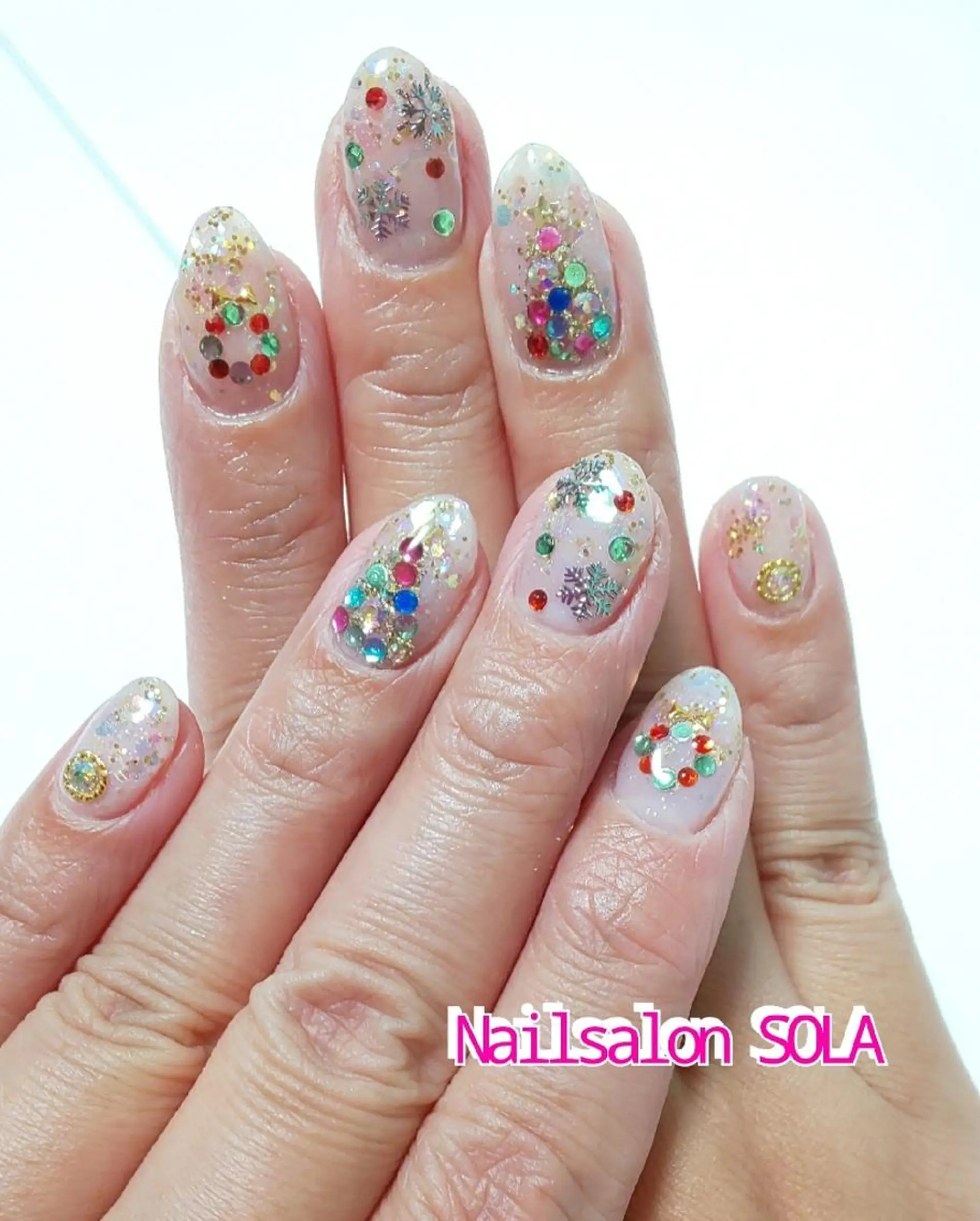 ネイル キラキラネイル 冬ネイル クリスマス 田代 夏子のネイルデザイン