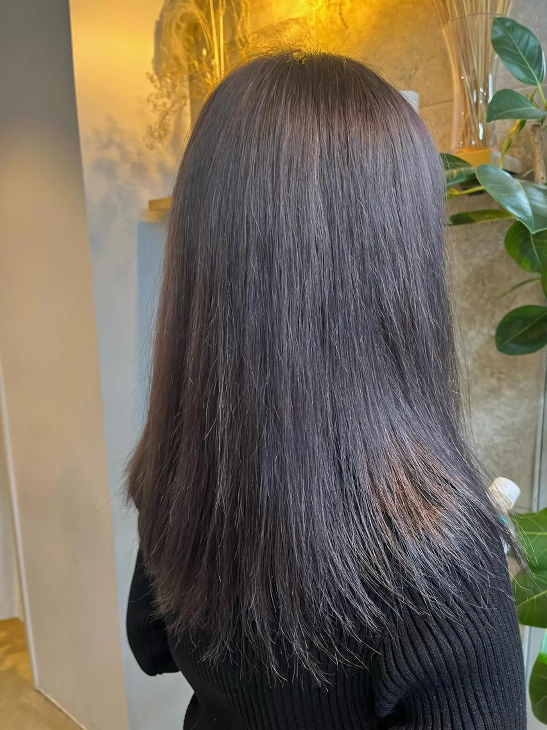 ロング カラー ブリーチ ケアブリーチ ダブルカラー イヤリングカラー ハイライトカラー ハイトーンカラ ー/小川のヘアスタイル