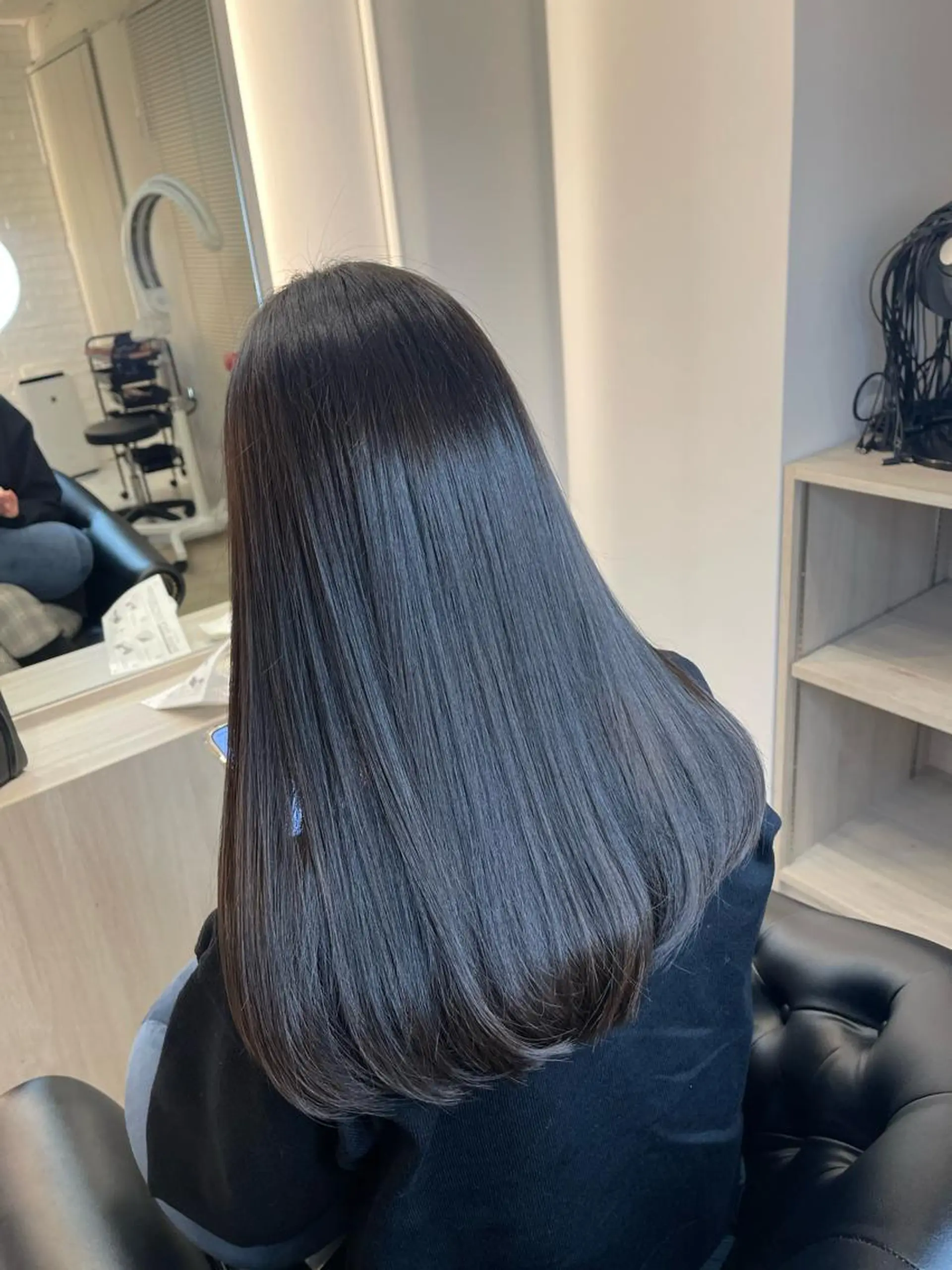 セミロング カラー カット ヘアカラー トリートメント emi/髪質改善/ 韓国風/艶カラーのヘアスタイル