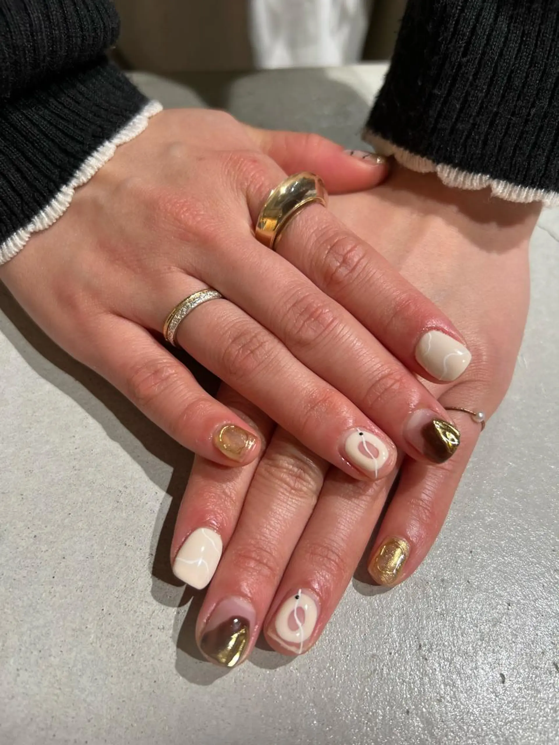 ネイル ハンドネイル zir  nail 🕊️💗RIOのネイルデザイン
