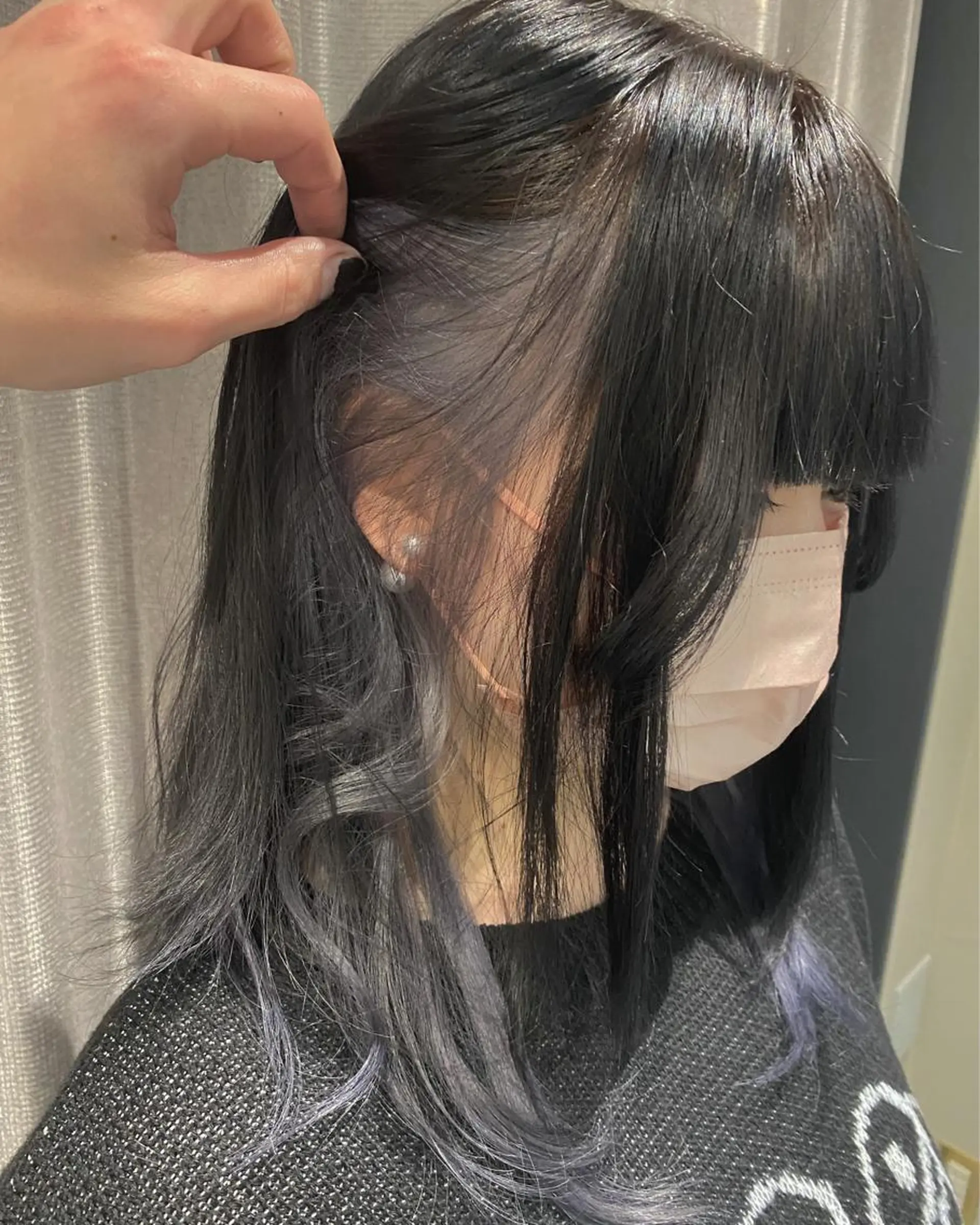 ミディアム カラー シルバー 磯田冬弥/ ブリーチメニューのヘアスタイル
