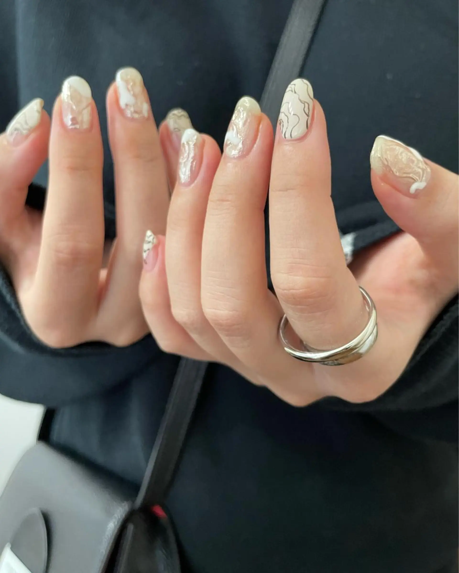 ネイル アートネイル ハンドネイル フットネイル kiii.__ ✴︎*のネイルデザイン