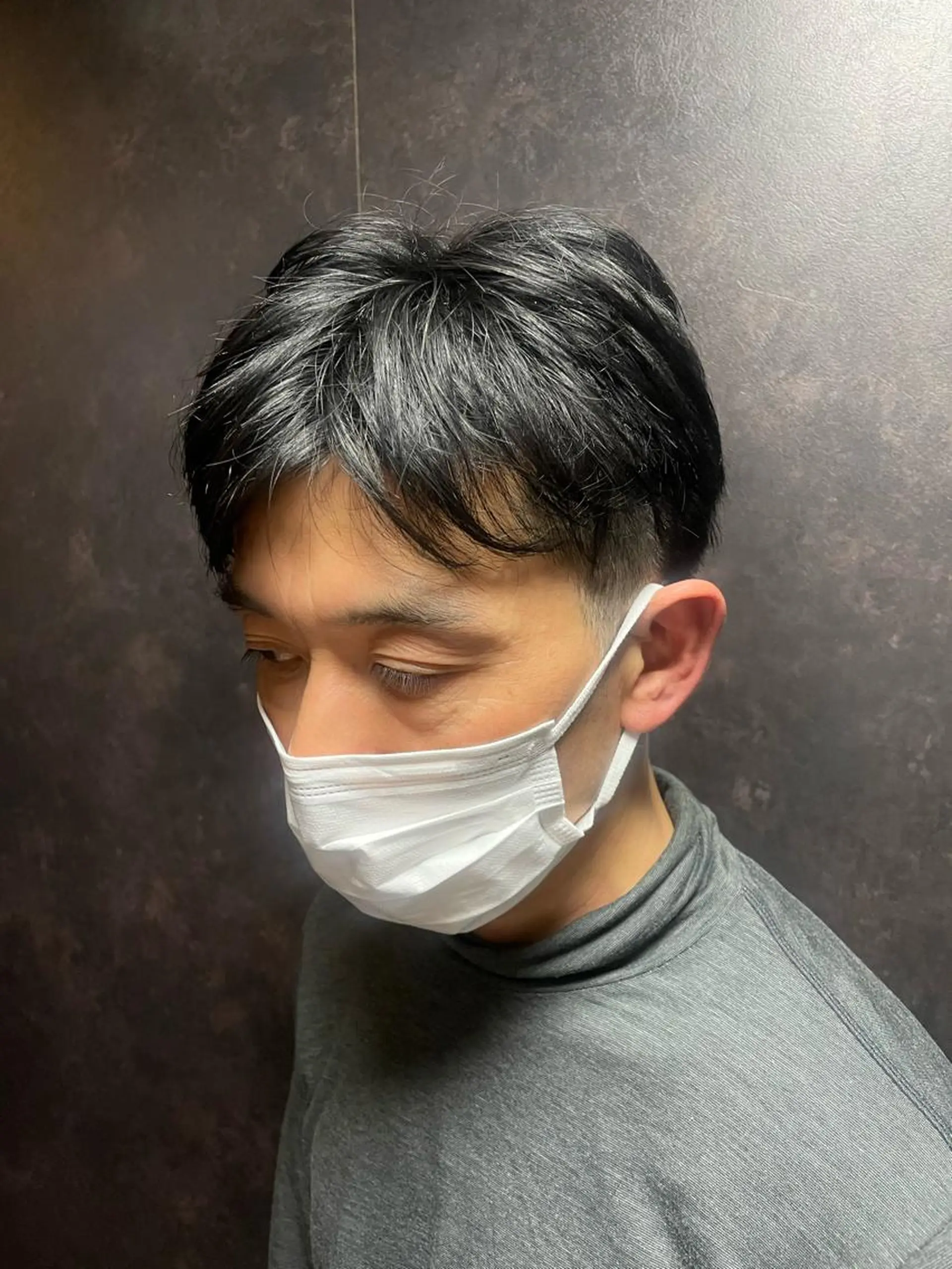 ミディアム 時野谷 心のヘアスタイル