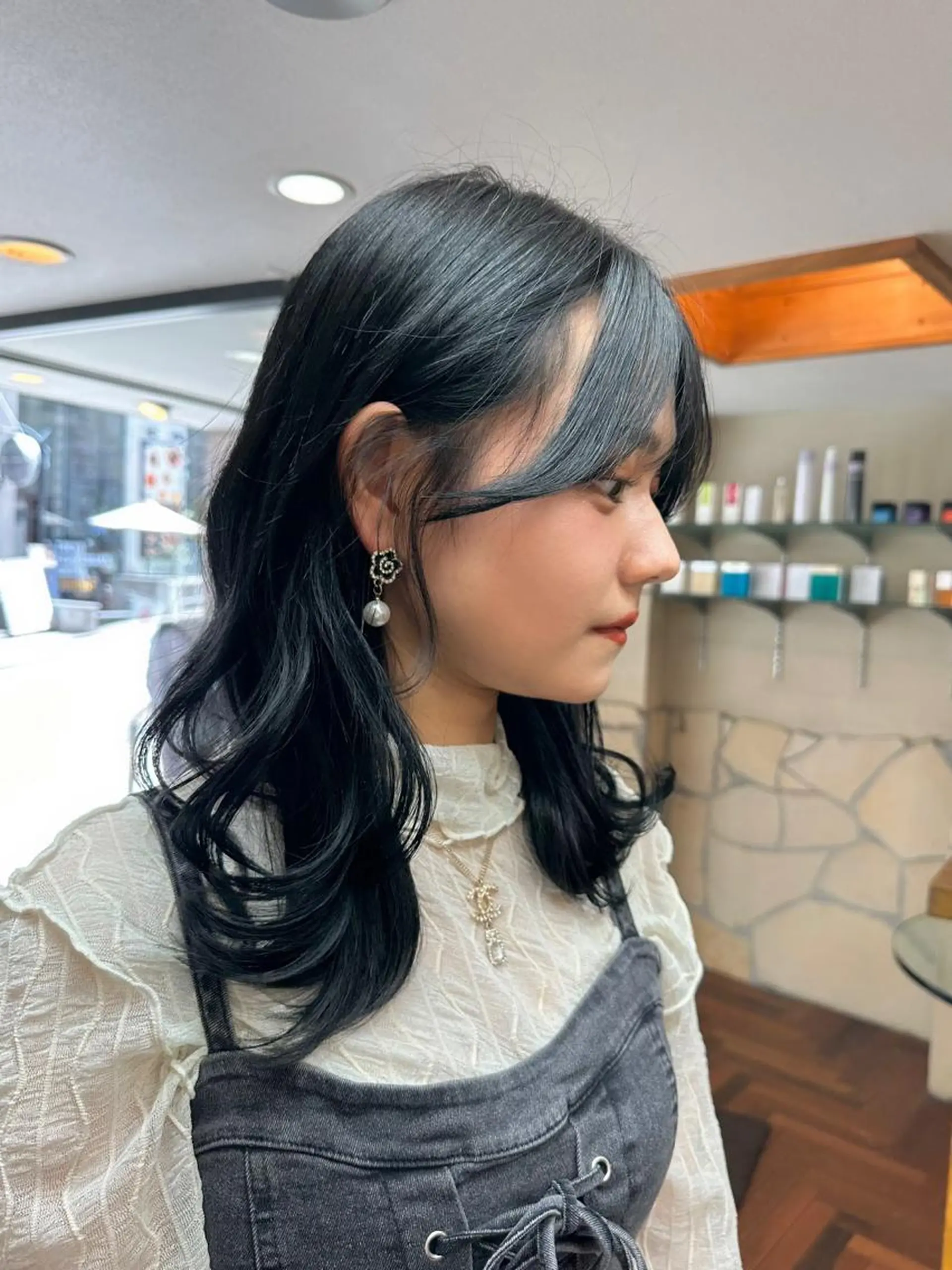 ミディアム 顔周りカット 矢野 晃平のヘアスタイル