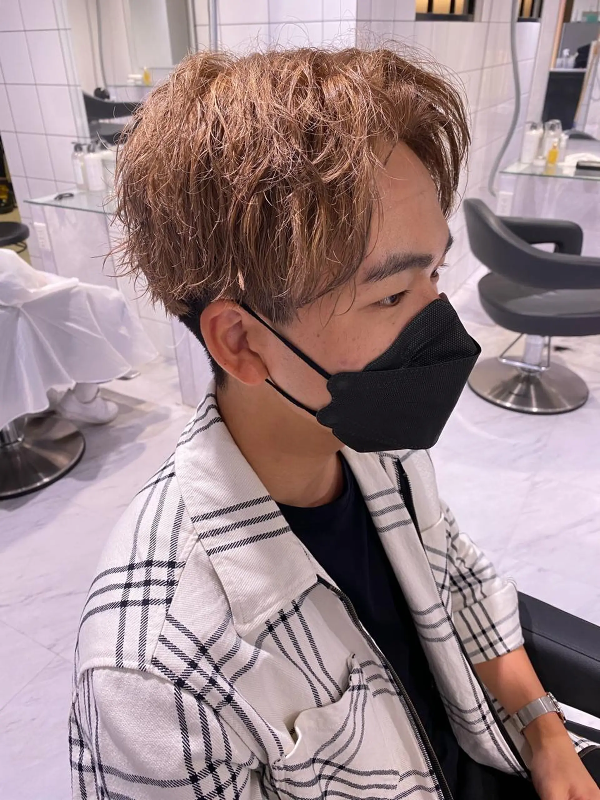 ショート カラー メンズ センターパート 🔷横浜1のパーマ 職人🔷将太郎のヘアスタイル