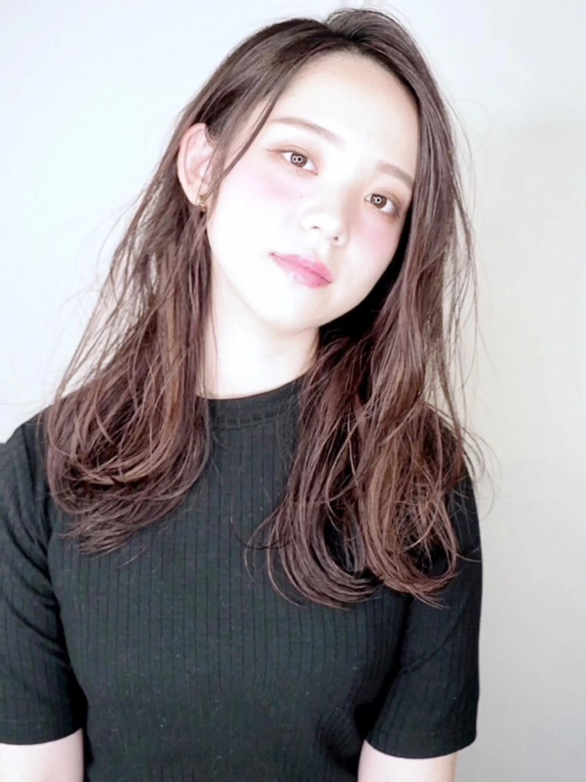 セミロング カラー かきあげバング メンズヘア特化 崎田 成人のヘアスタイル