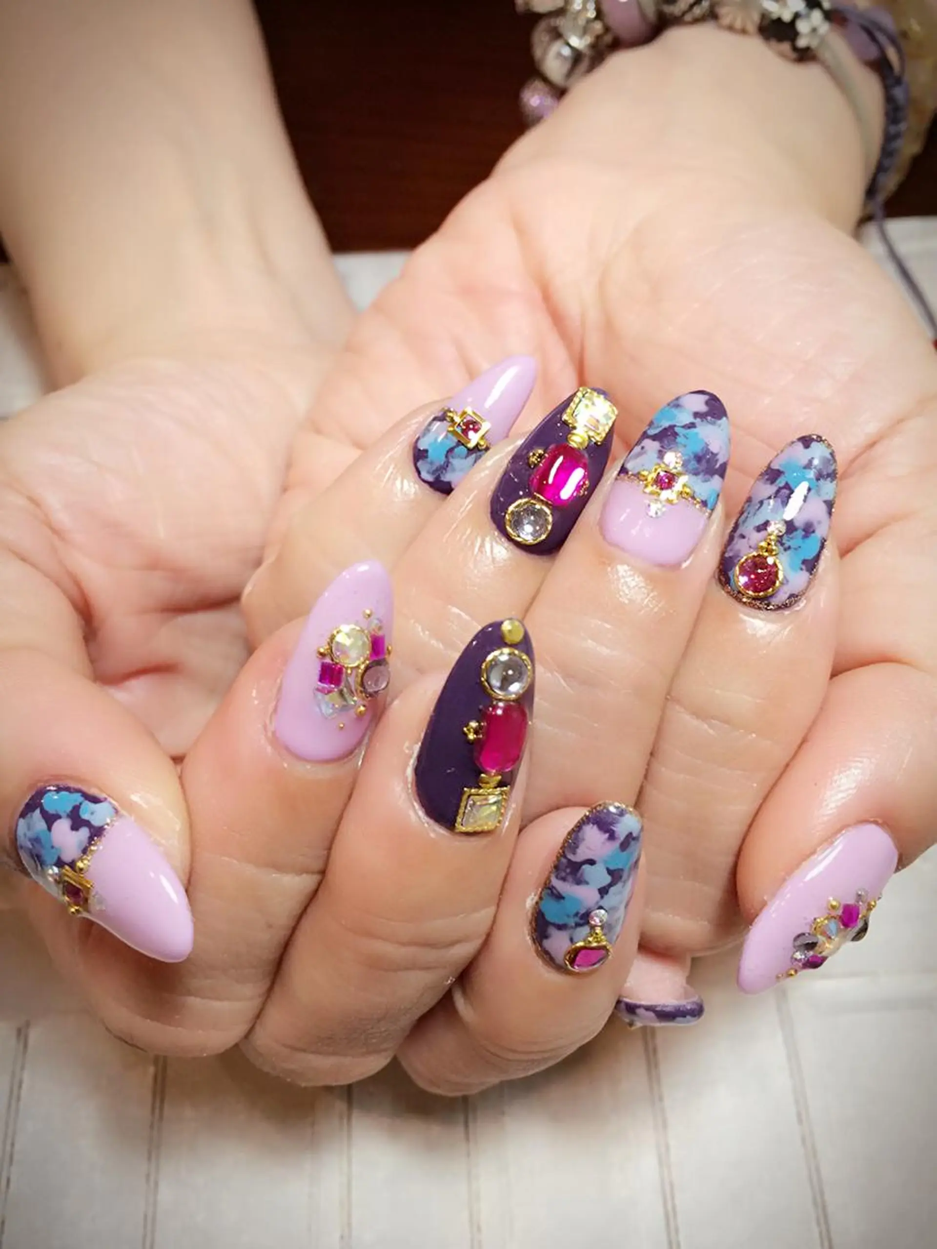 ネイル ストーンネイル jdn kayokoのネイルデザイン