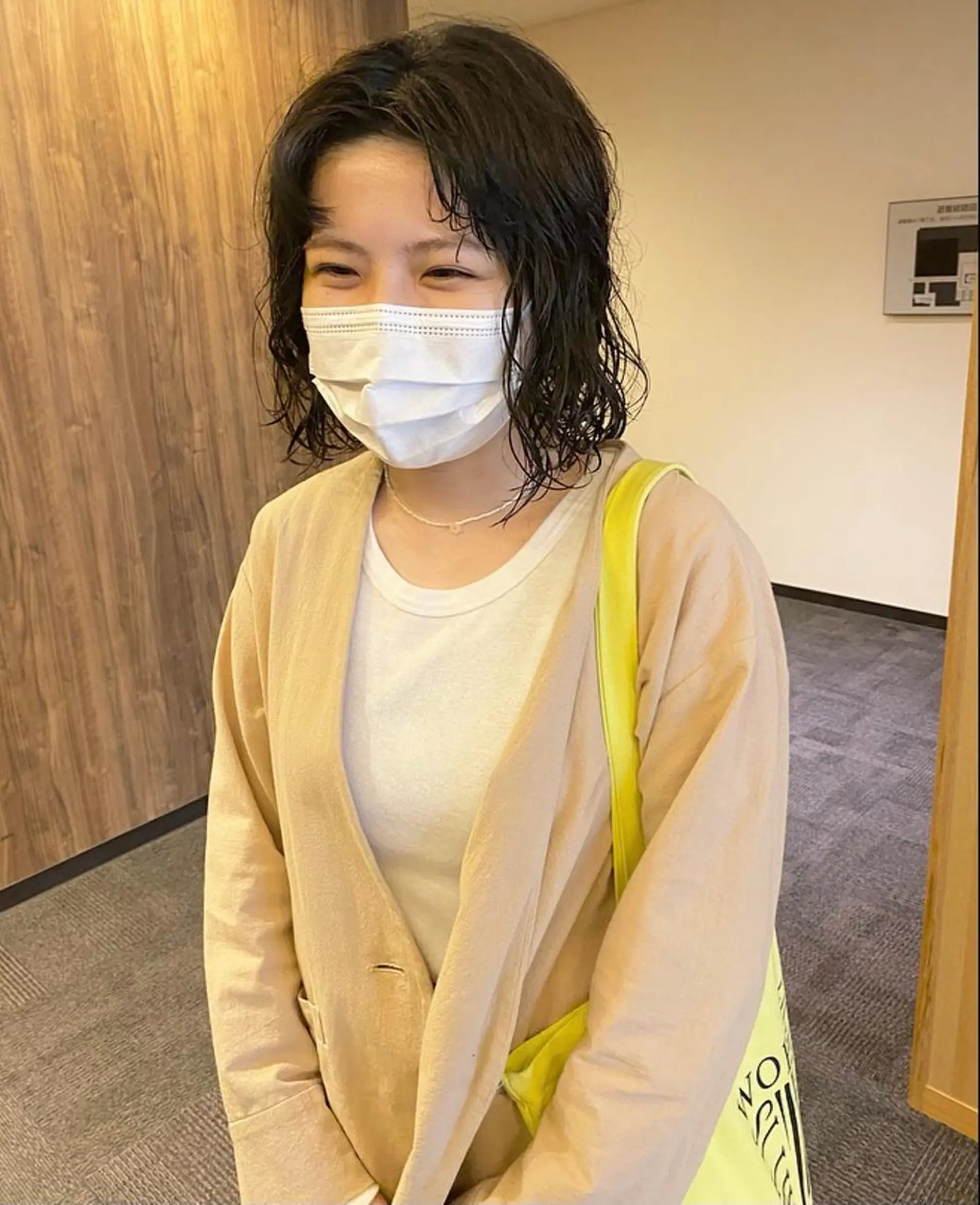 ミディアム デザインカラー/ボブ ブリーチカラー/ユリのヘアスタイル