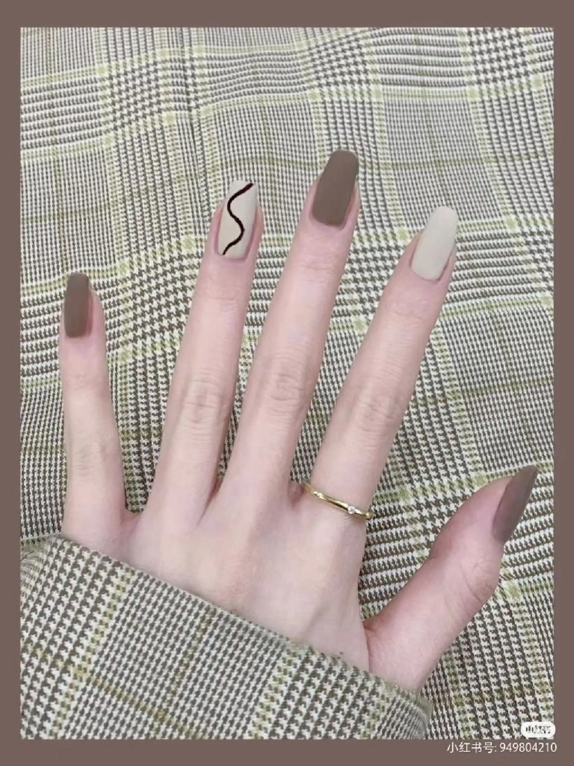 ネイル Theone栄店 伊藤のネイルデザイン