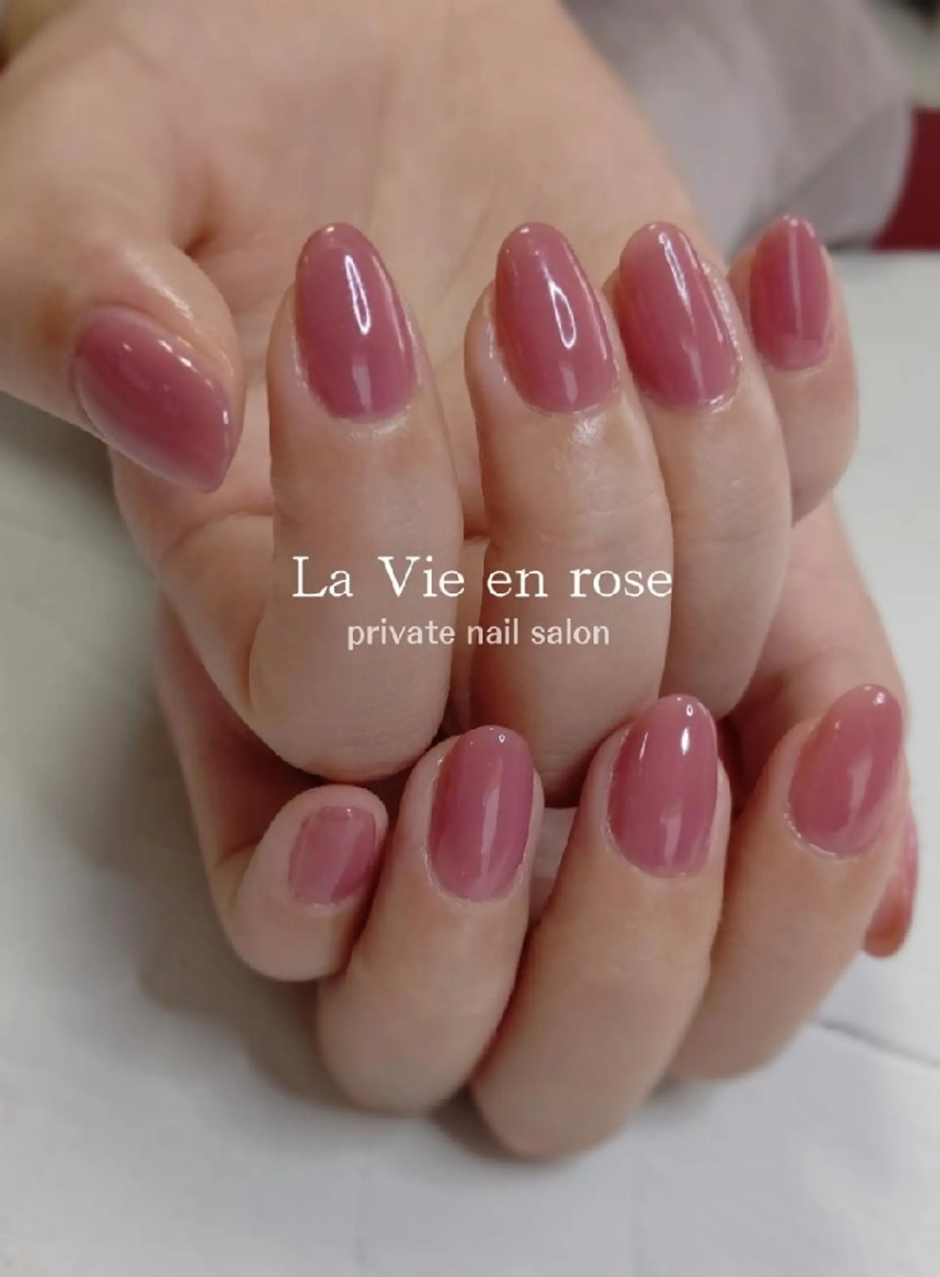 ネイル ラヴィアン ローズのネイルデザイン