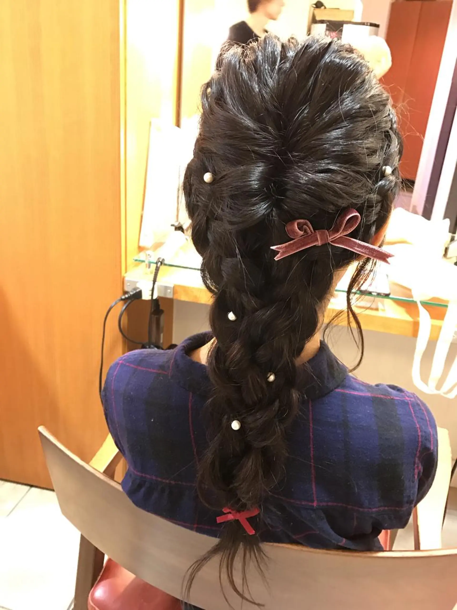 セミロング ヘアアレンジ 🪐脱白髪染め 🪐松尾菜々美のヘアスタイル