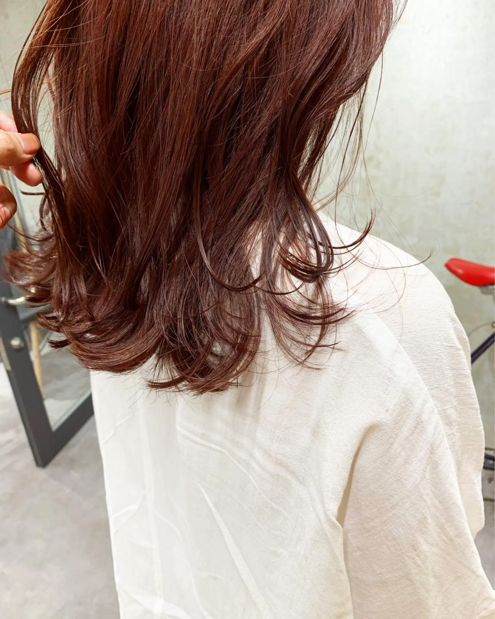 ミディアム カット ヘアカラー トリートメント ルーチェヘアー 北摂エリアNo.1のヘアスタイル