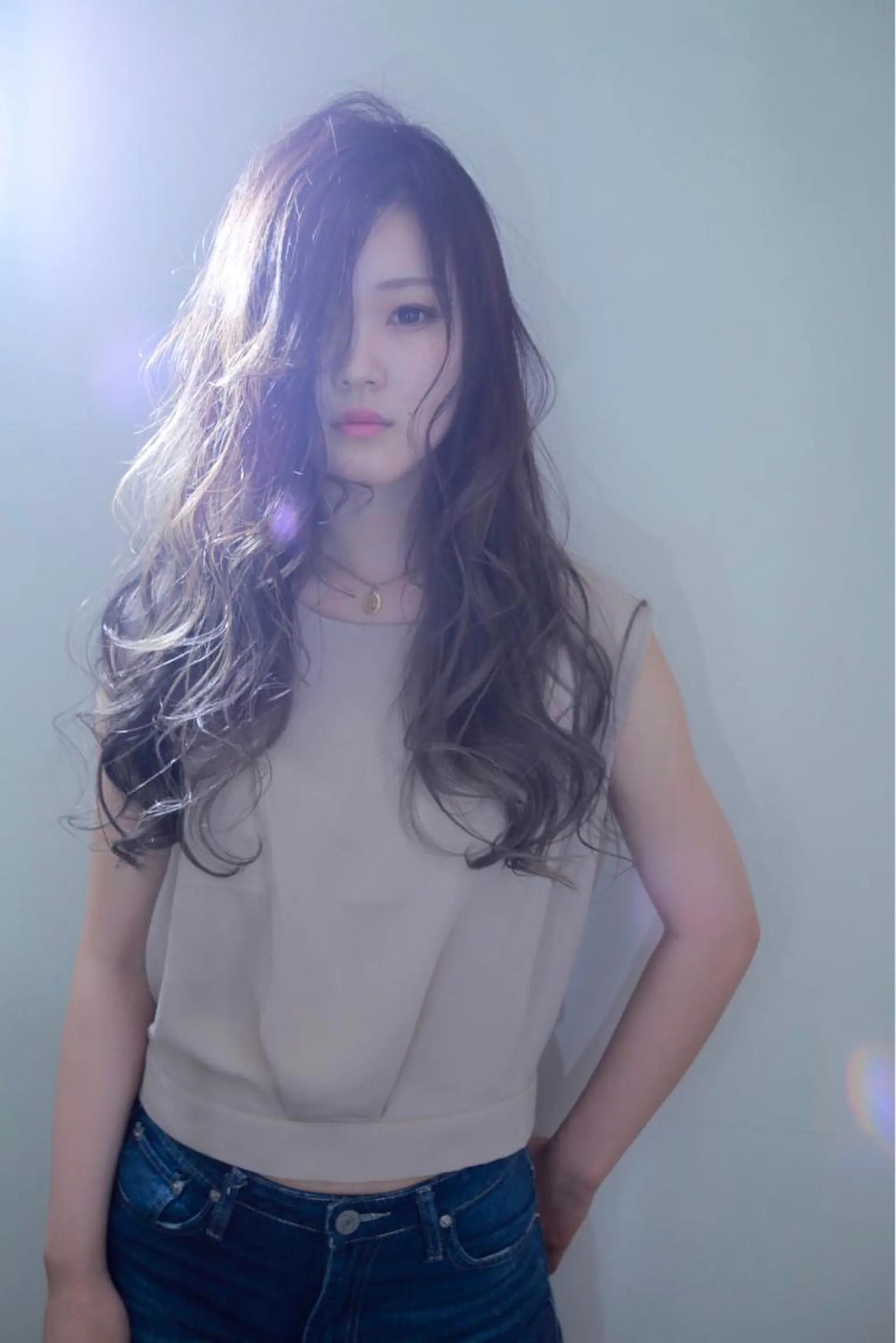 ロング 伊藤 裕貴のヘアスタイル