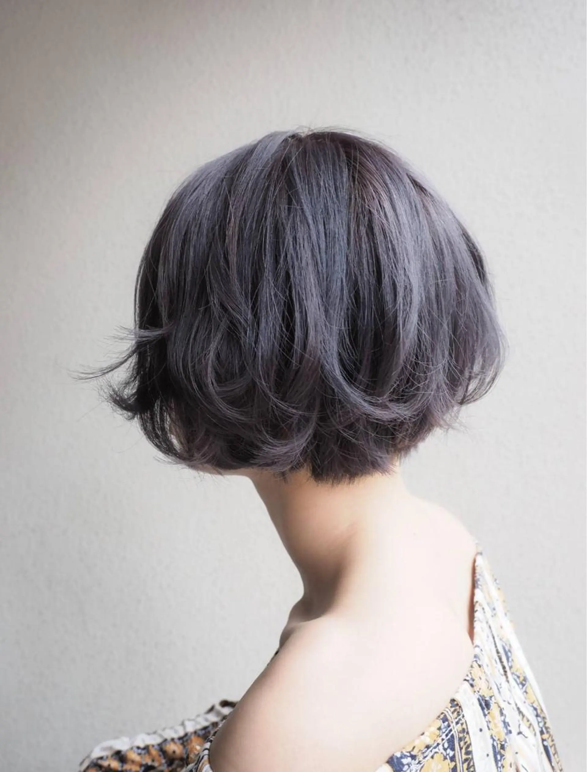 ショート カラー SHE. hairdesignのヘアスタイル