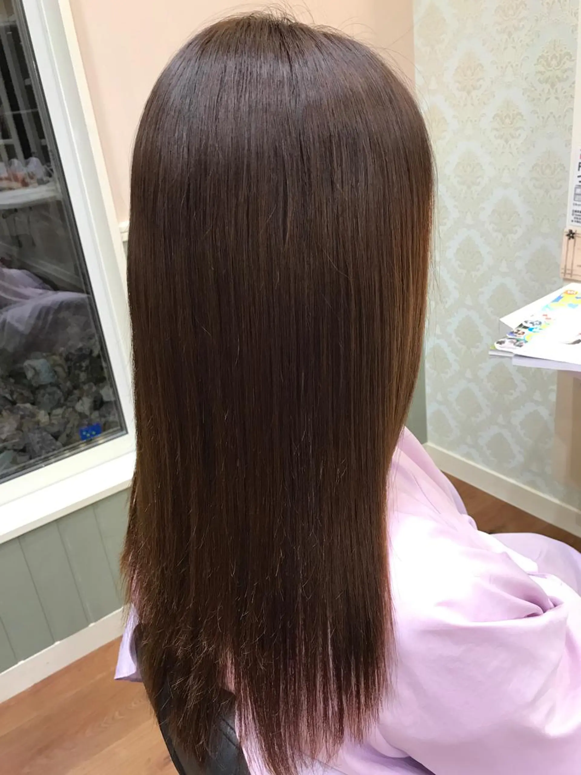 ロング 夜の縮毛矯正　服部 日出登のヘアスタイル