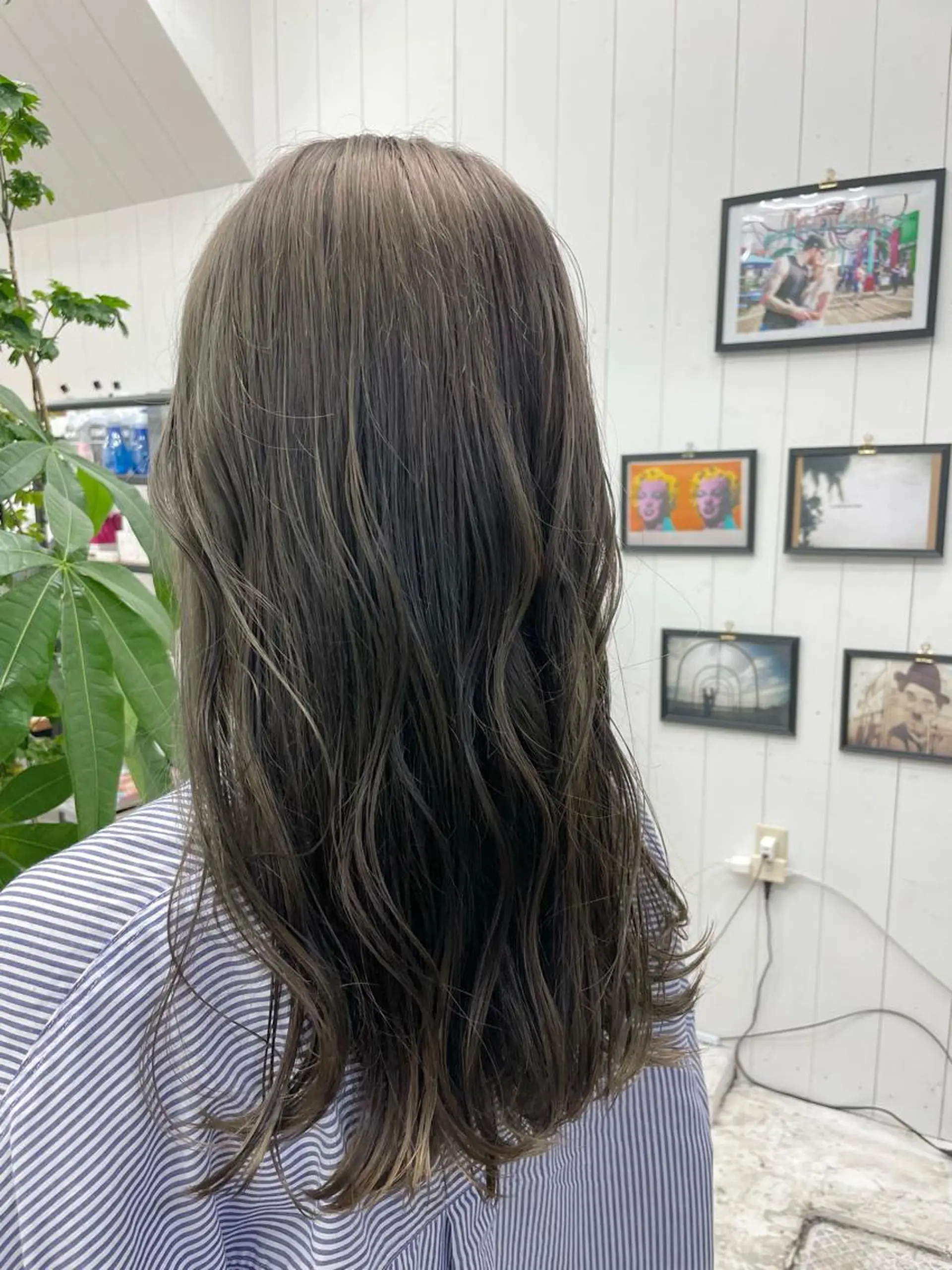 ロング じゅんな VENICE/船橋駅のヘアスタイル