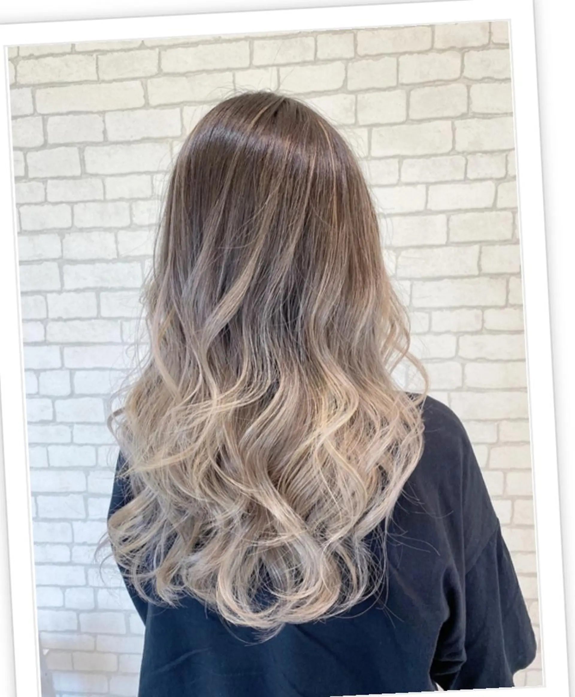 ミディアム カラーリスト菅澤 岳のヘアスタイル