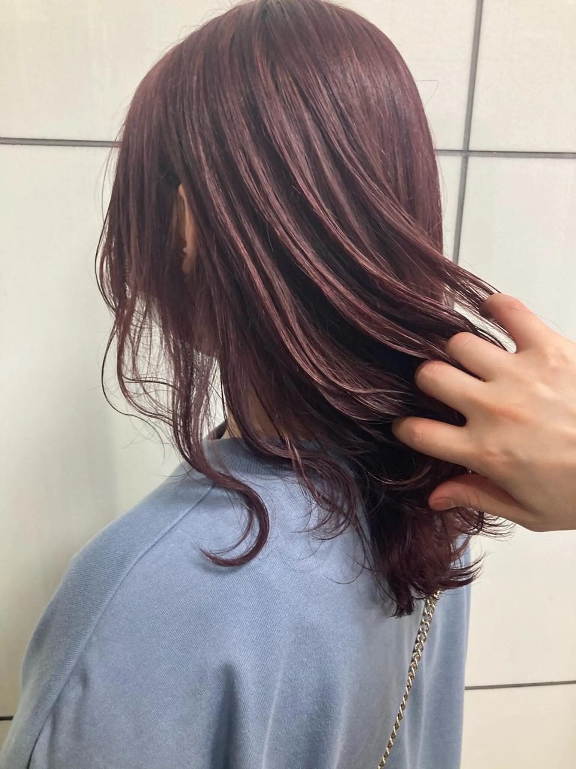 ミディアム カラー ベージュカラー ピンクカラー ピンクベージュ ヘアカラー 髪質改善/痛ませ ないカラー/西村航大のヘアスタイル