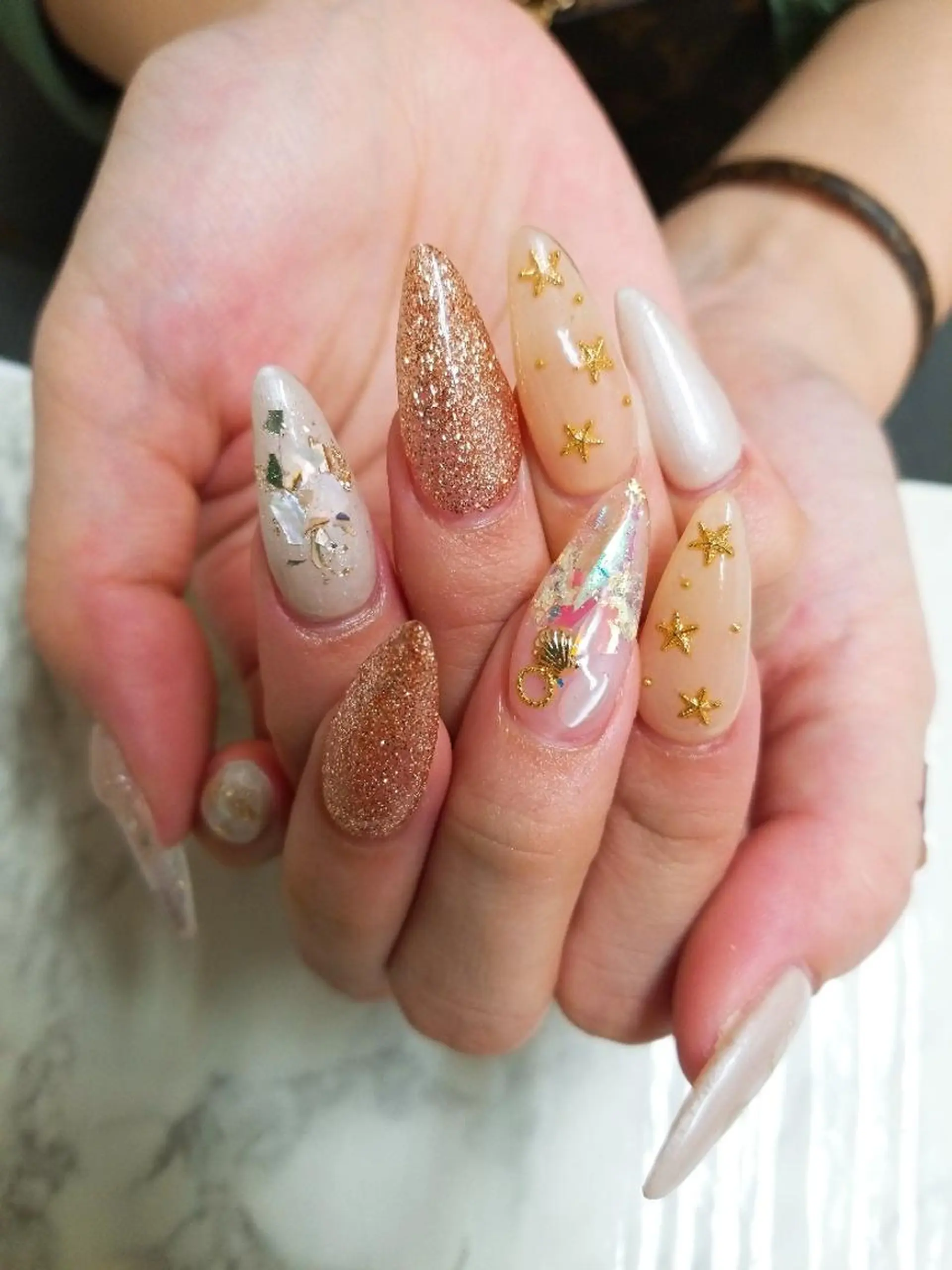 ネイル スカルプ指名No.1 河野　雑誌掲載サロンのネイルデザイン