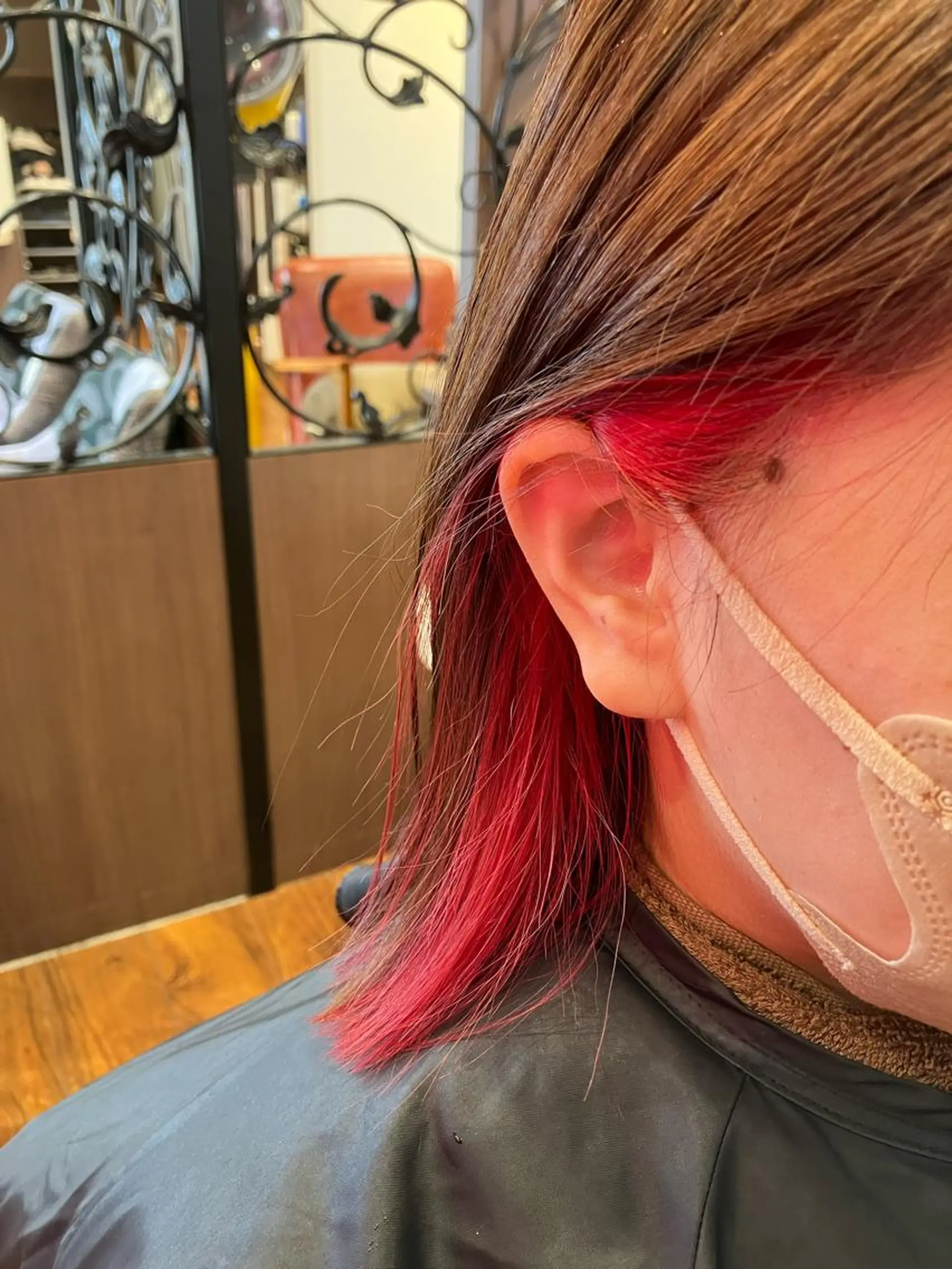 カラー イヤリングカラー カット ヘアカラー 美容室 ベルナのヘアスタイル