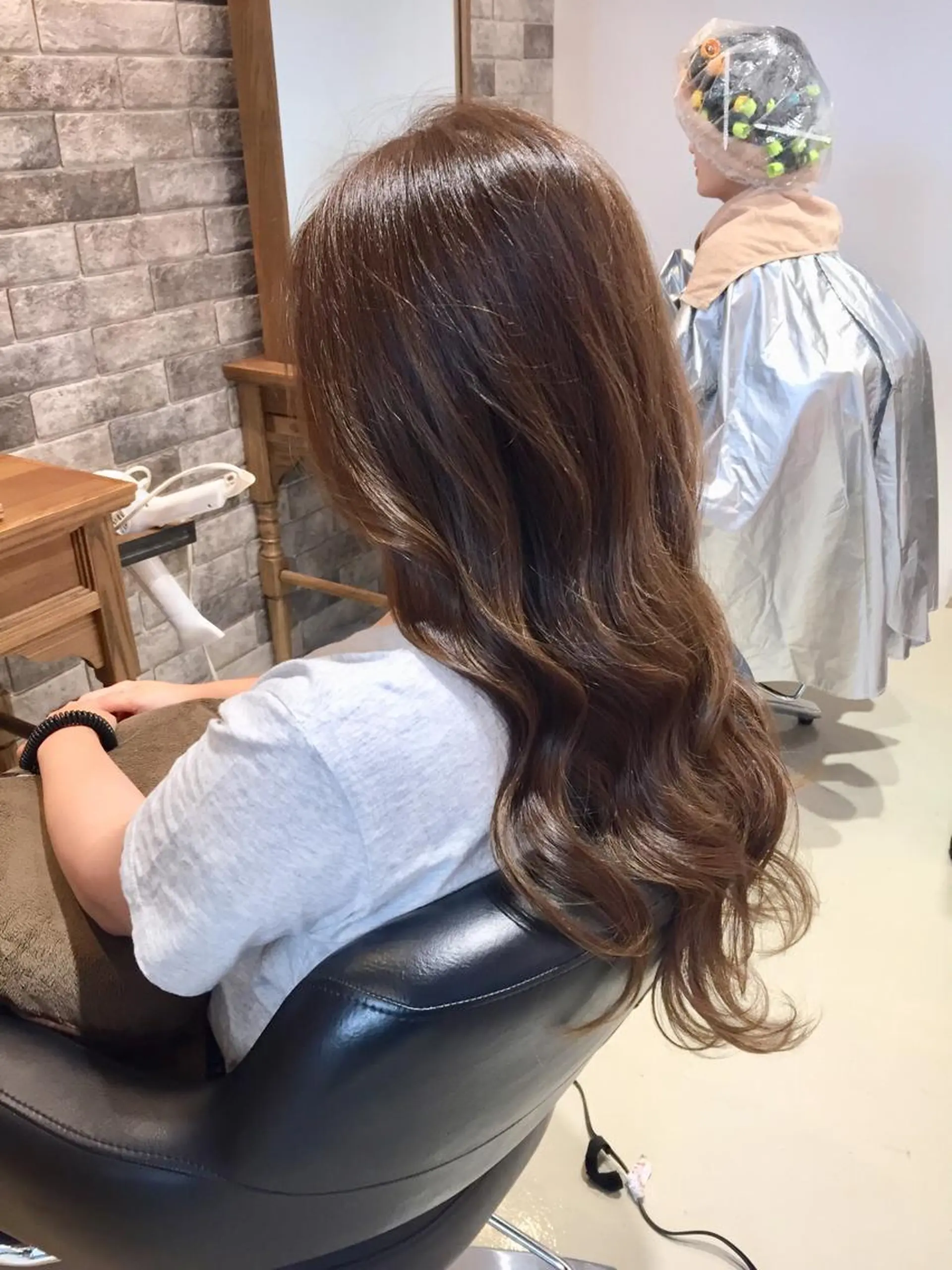 セミロング アッシュ 所渉/韓国レイヤー /ウルフカットのヘアスタイル